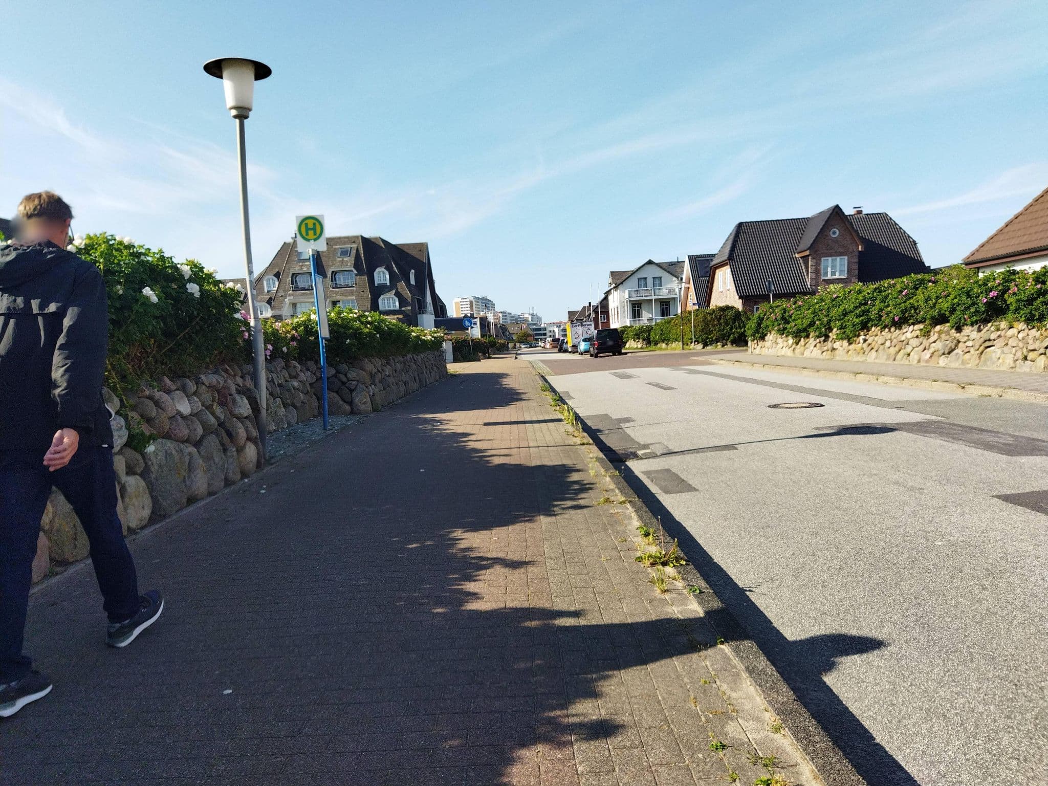 Street view near Steffens Ursula Steffens Hüs Ferienwohnungen, Westerland — © changchun1 (CC BY-SA · Mapillary)