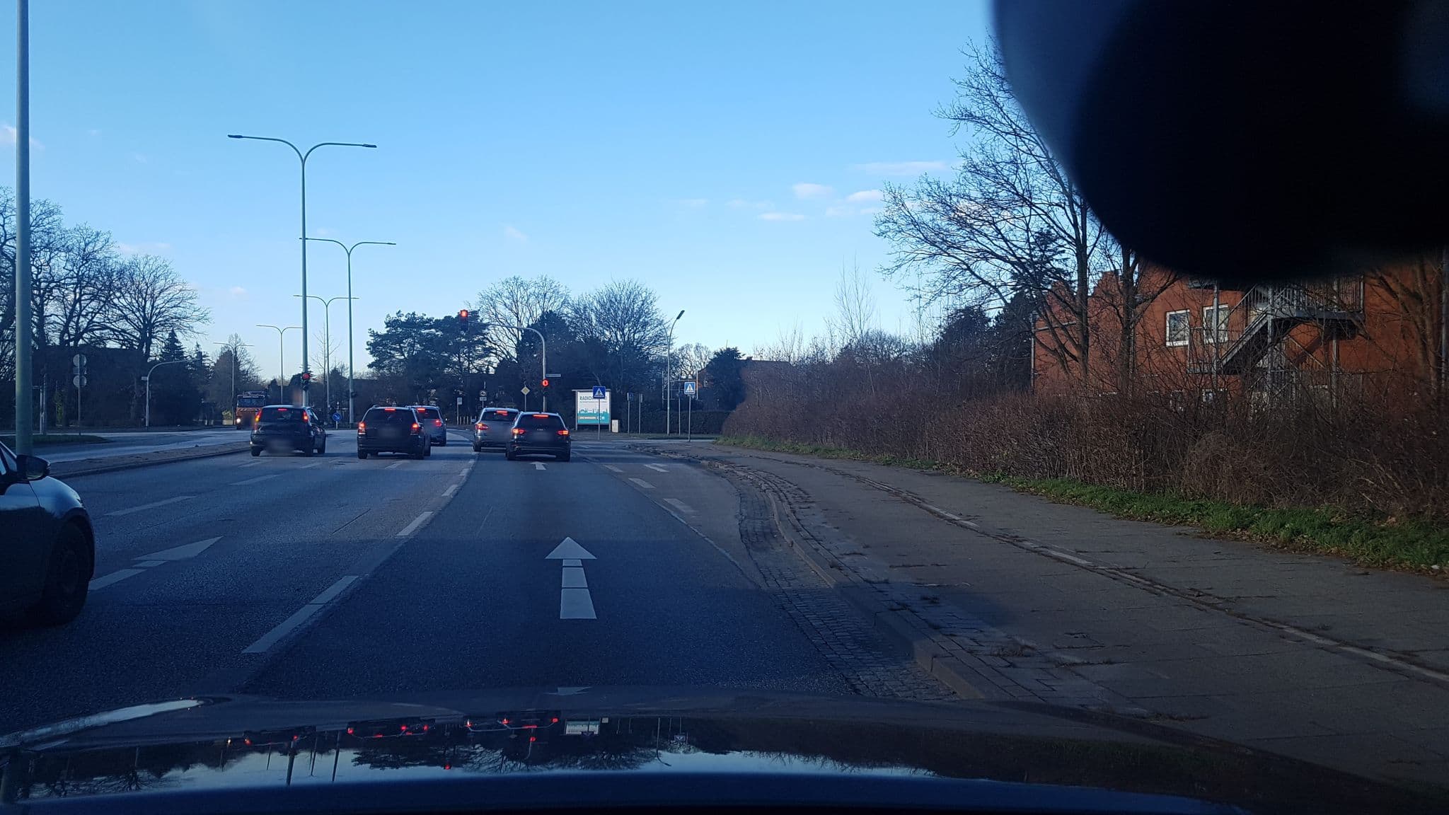 Street view near Fergana Übersee Hotel, Bremerhaven — © norden (CC BY-SA · Mapillary)