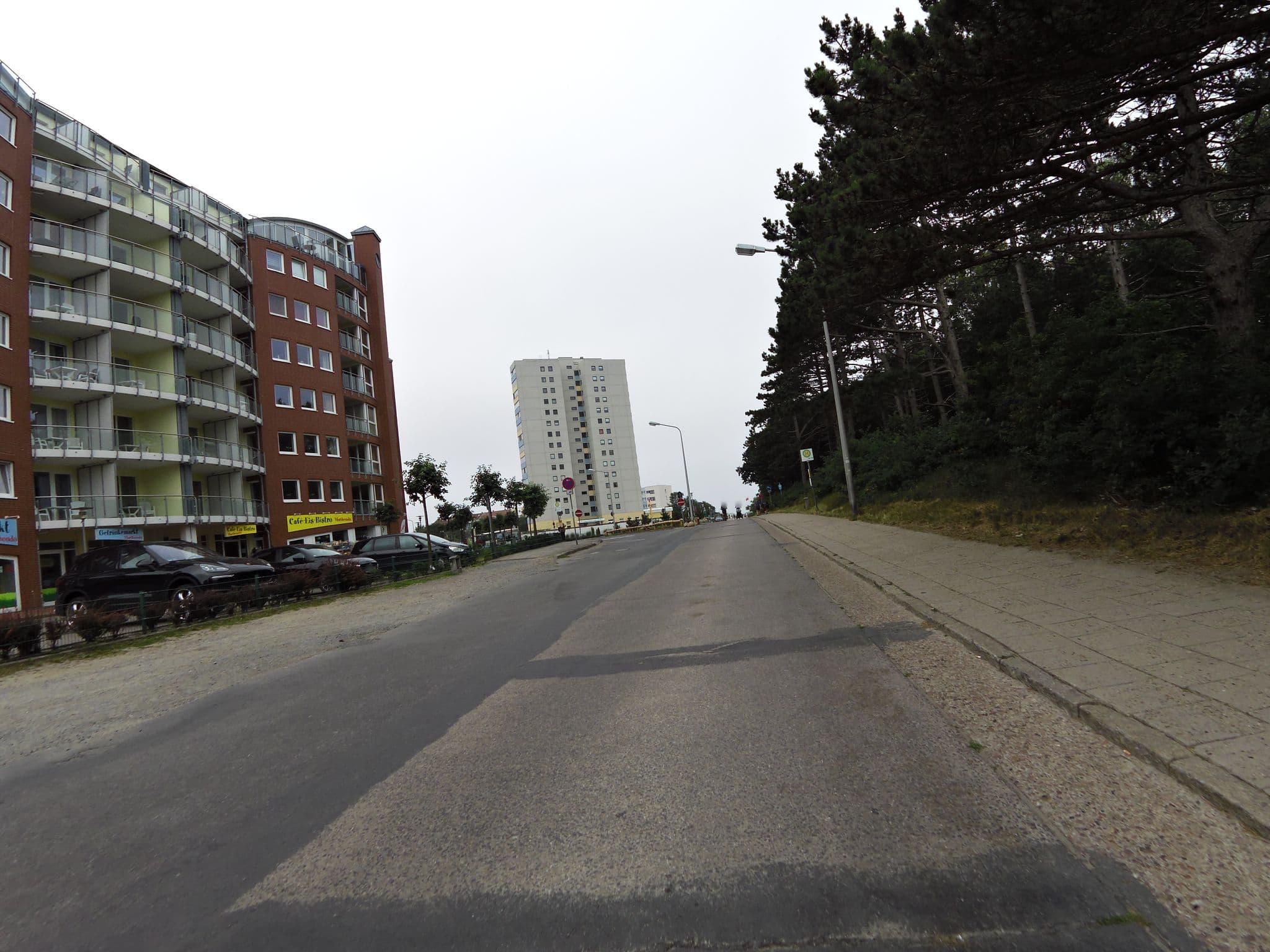 Street view near Nordseebrandung Whg. NA 62, Cuxhaven — © bitnapper (CC BY-SA · Mapillary)