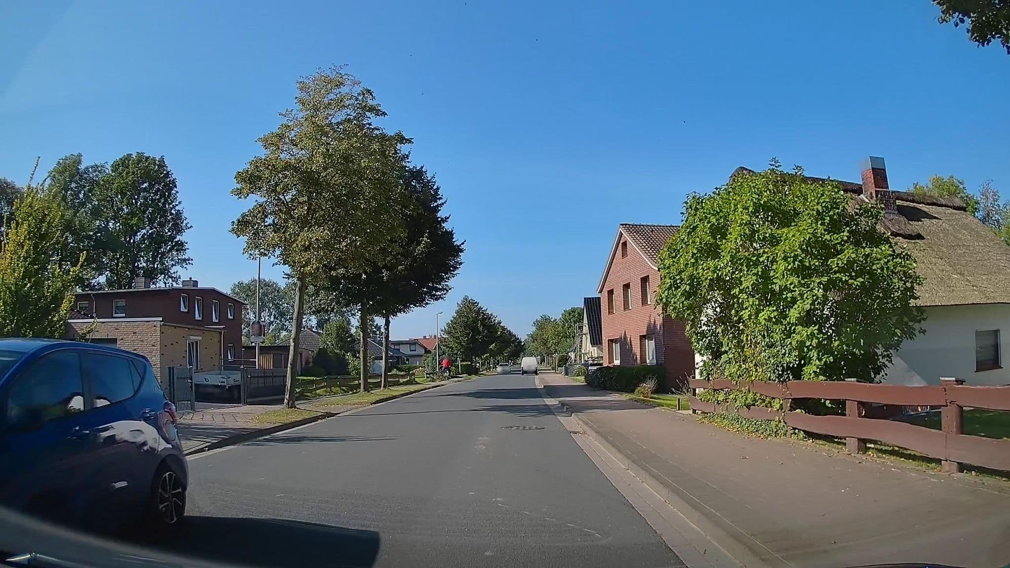Street view near www.hausamhafen.eatbu.com, Wremen — © hendel (CC BY-SA · Mapillary)