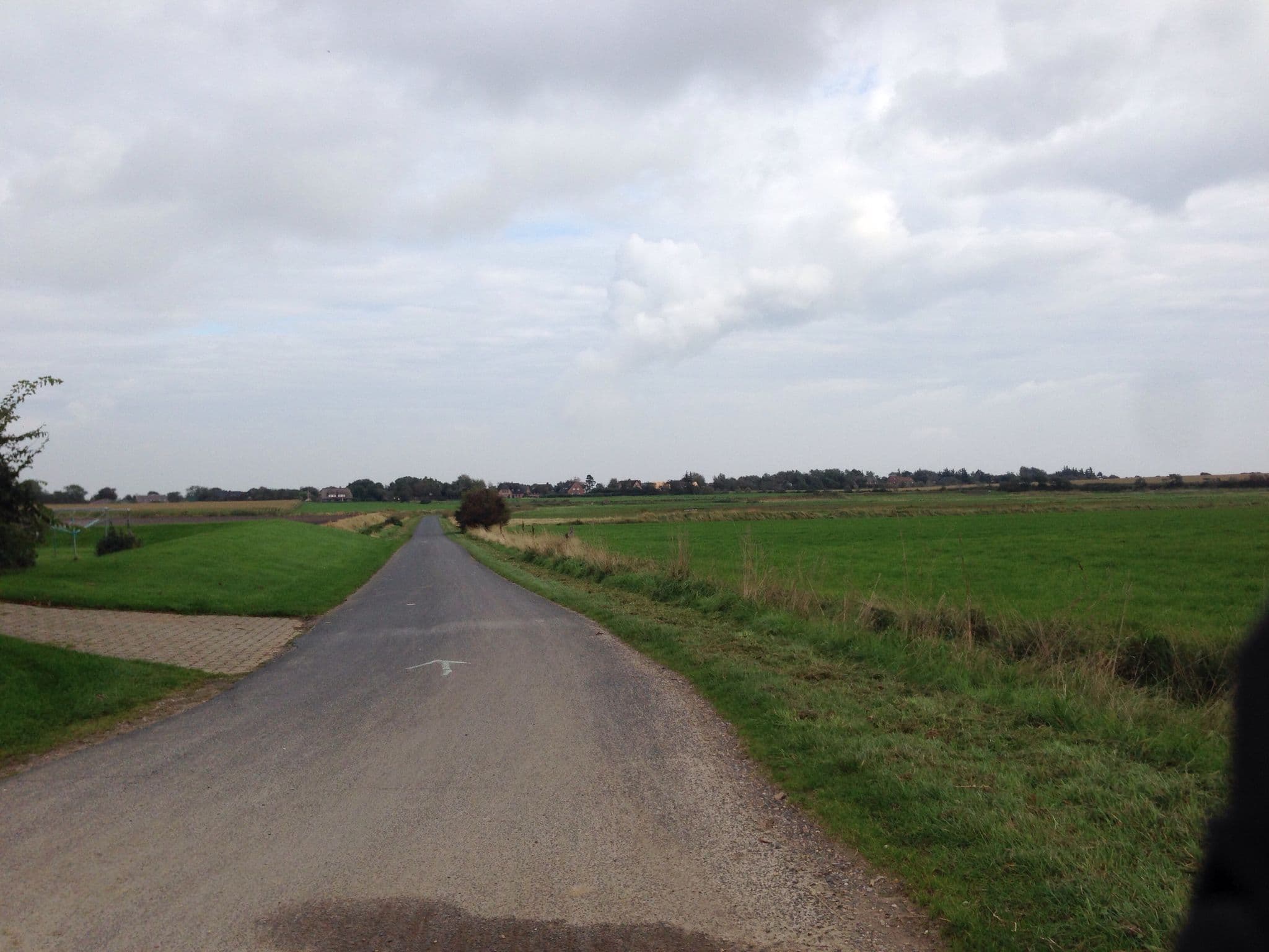 Street view near Leefke, Wyk auf Föhr — © mjay (CC BY-SA · Mapillary)