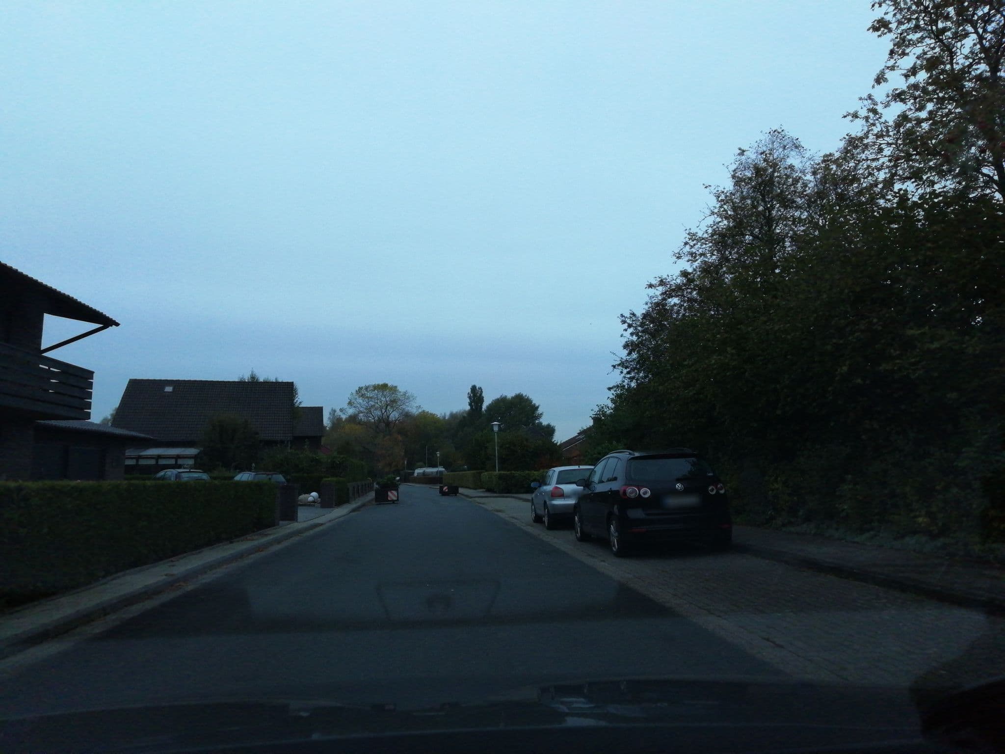 Street view near Dieter Suckert, Sillenstede — © hotzi57 (CC BY-SA · Mapillary)