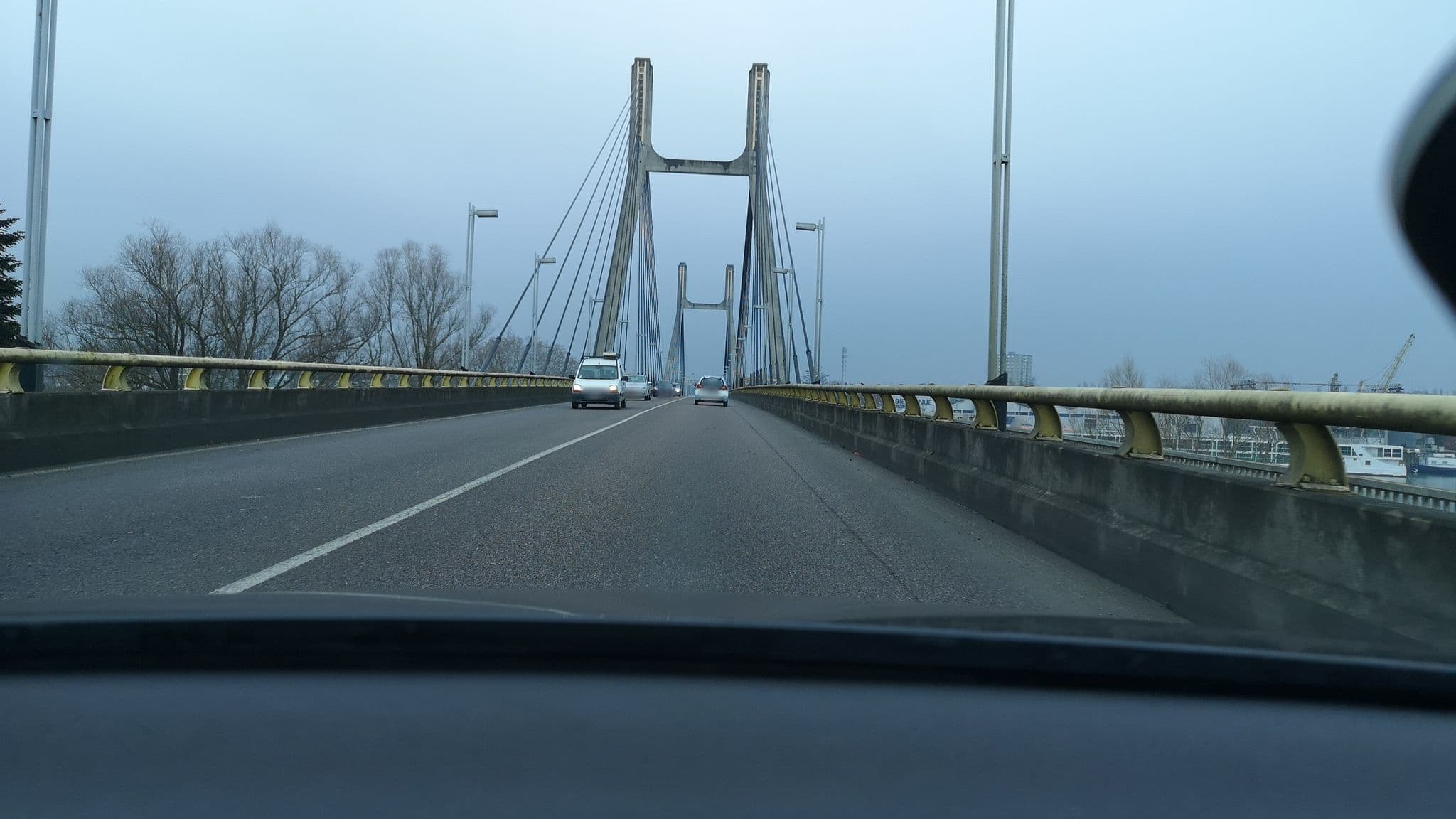 Street view near Aire Chalon-sur-Saône, Saint Marcel, Chalon-sur-Saône — © globeur (CC BY-SA · Mapillary)