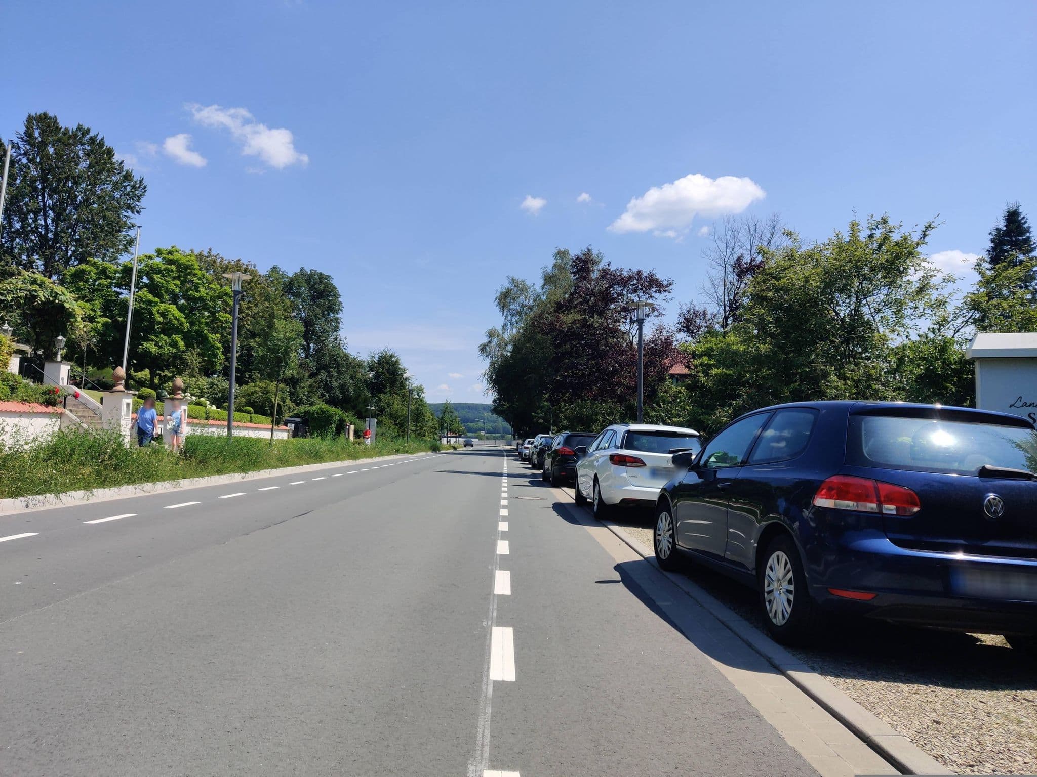 Street view near Böhler's Landgasthof, Bad Driburg — © amenophis (CC BY-SA · Mapillary)