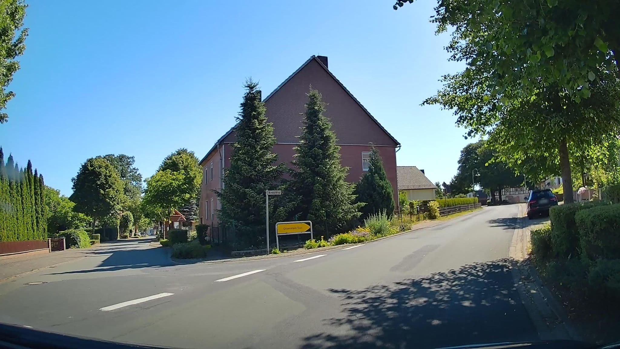 Street view near Rosis Ferienwohnung, Ottenstein — © hendel (CC BY-SA · Mapillary)
