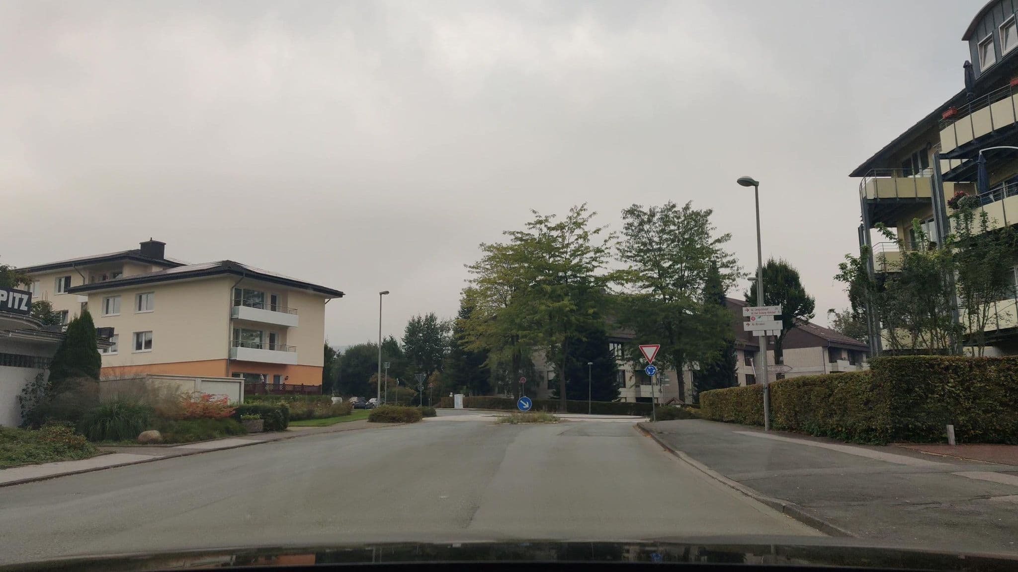 Street view near Spitz Harald Hotel-Café, Bad Driburg — © amenophis (CC BY-SA · Mapillary)