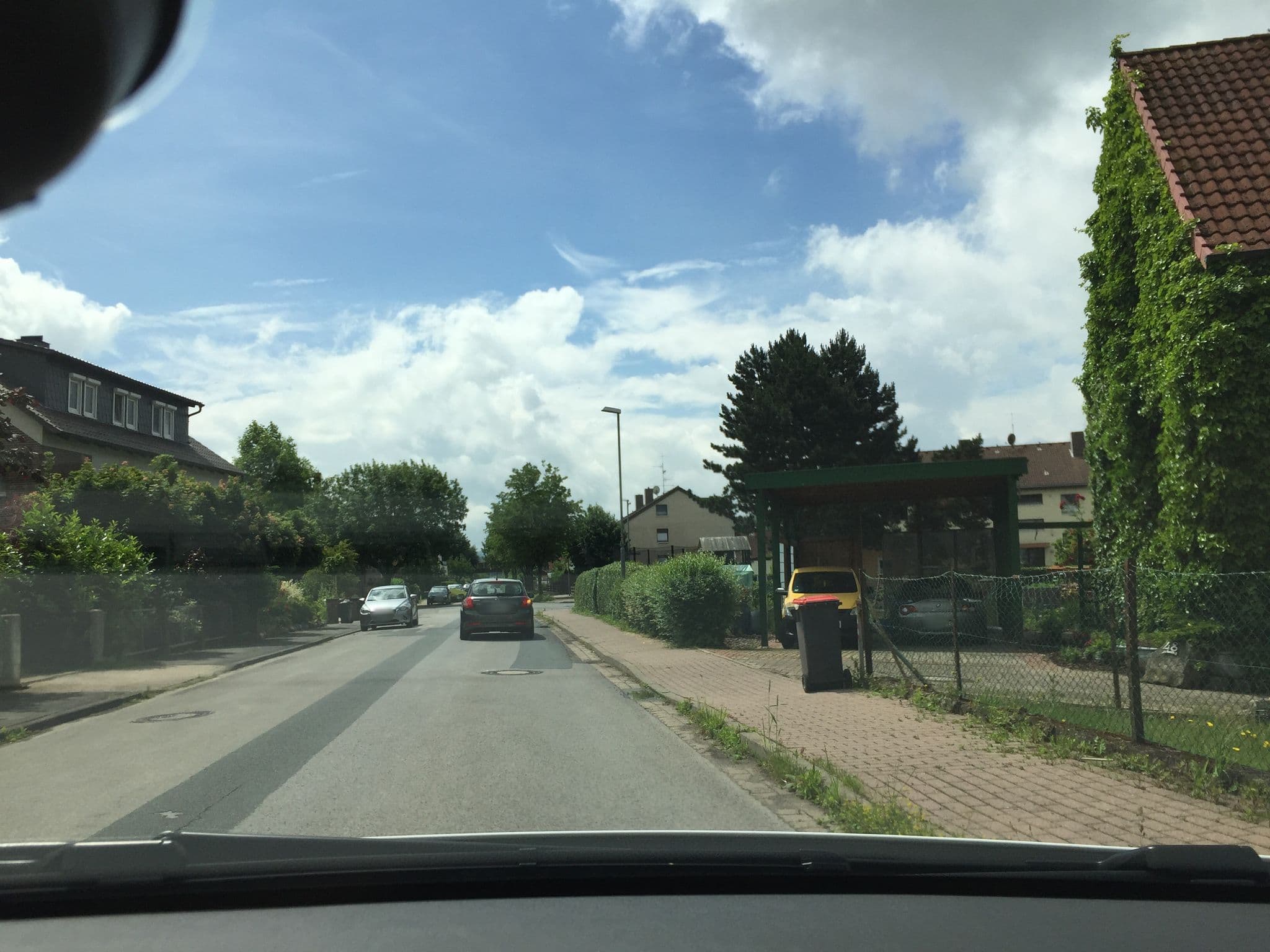 Street view near Appartment Ferienwohnung Emmerthal, Hameln — © postgelb (CC BY-SA · Mapillary)