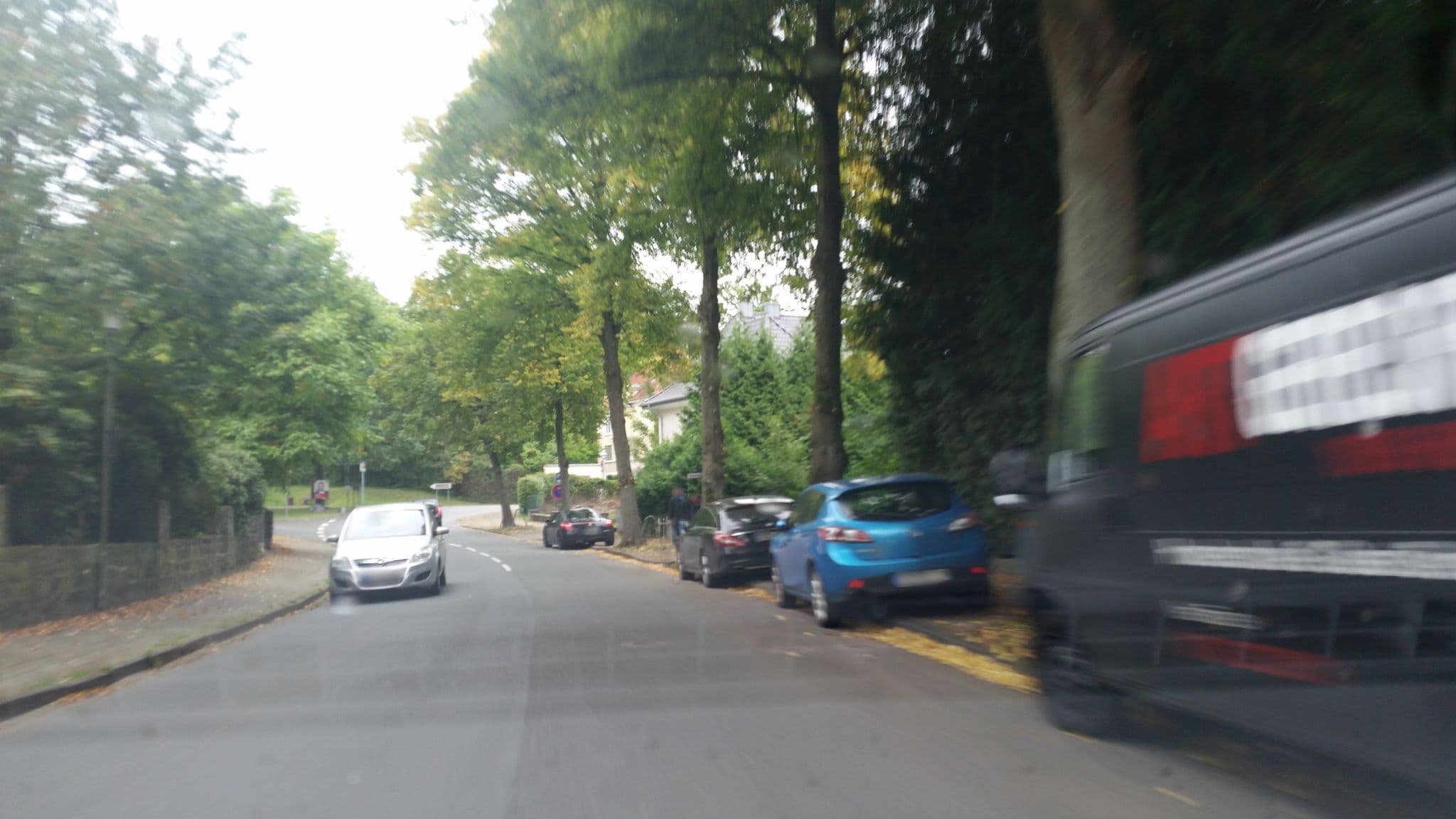 Street view near Appartementhaus Diana, Bad Pyrmont — © snowdiver (CC BY-SA · Mapillary)