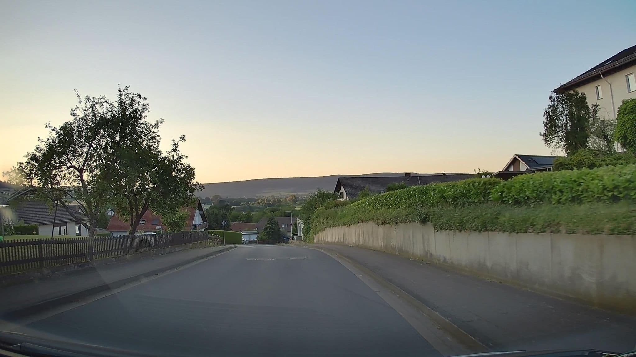 Street view near Sonnenhof Restaurant Inh. F. Köhne, Lügde — © hendel (CC BY-SA · Mapillary)