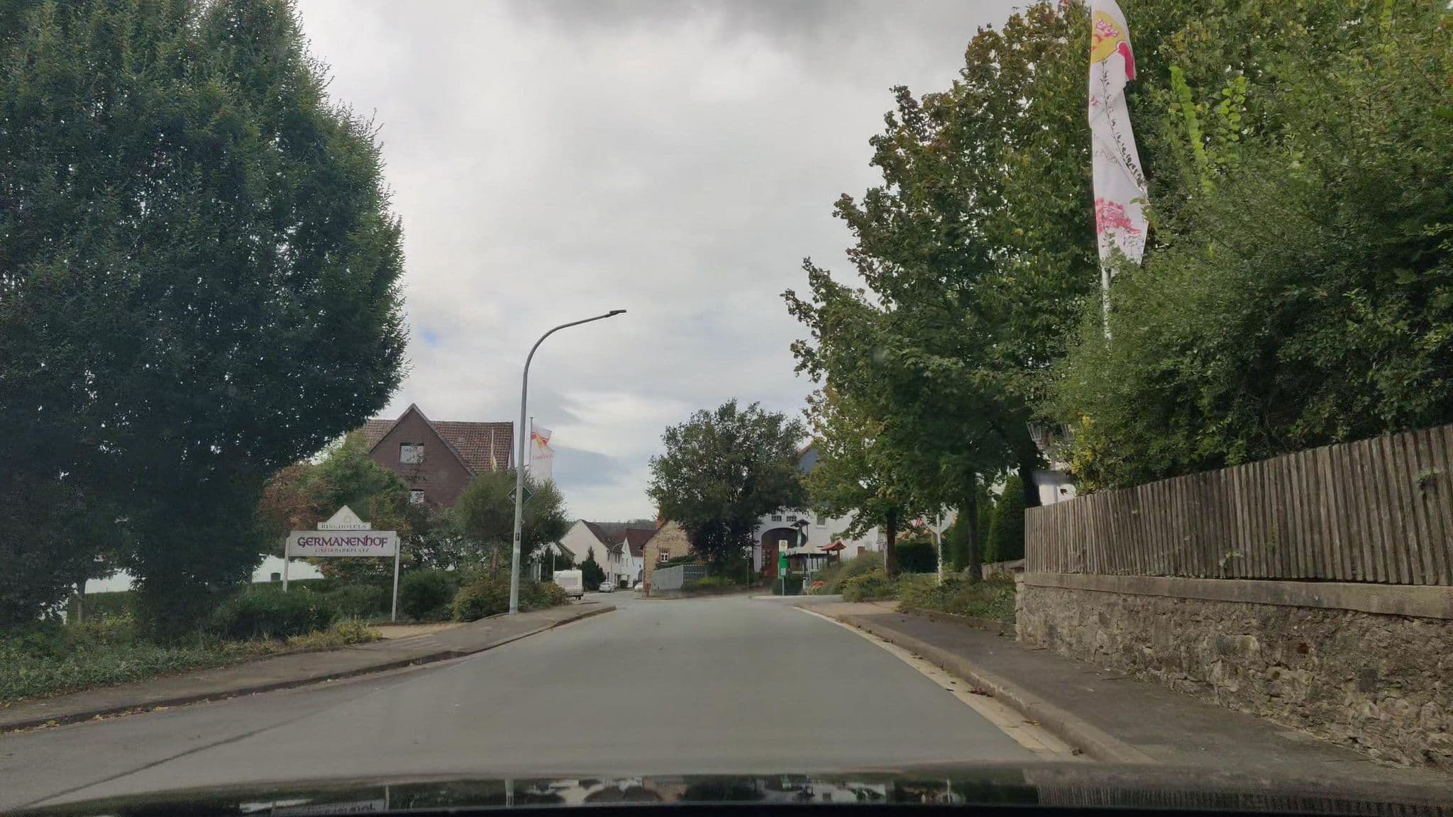 Street view near Germanenhof, Altenbeken — © amenophis (CC BY-SA · Mapillary)