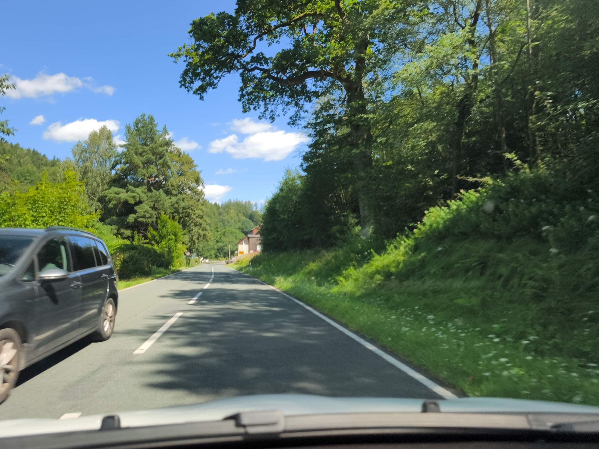 Street view near Waldhotel Alte Mühle, Boffzen — © hotteliene (CC BY-SA · Mapillary)