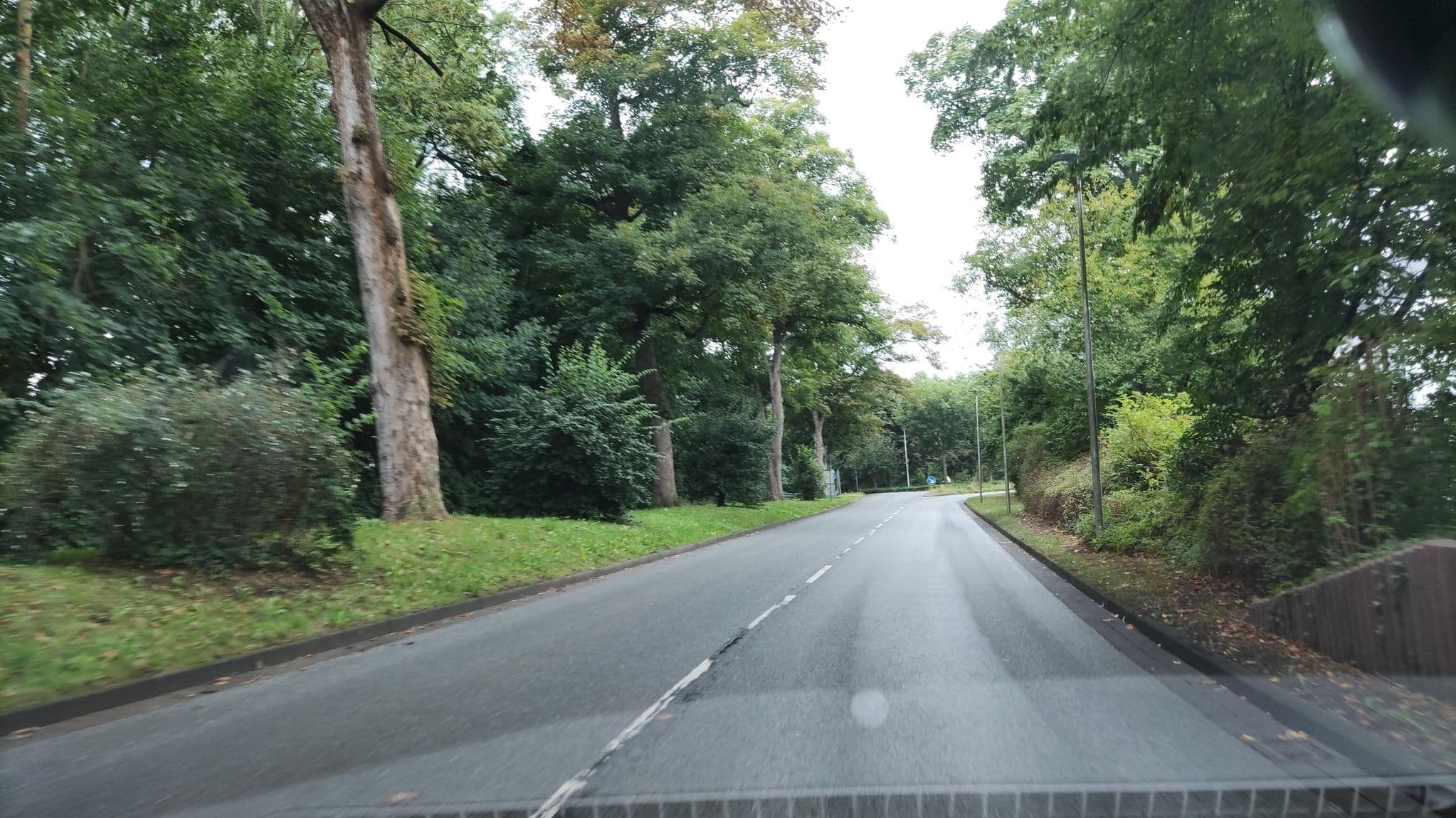 Street view near Ferienwohnung Weseraue, Holzminden — © hotteliene (CC BY-SA · Mapillary)
