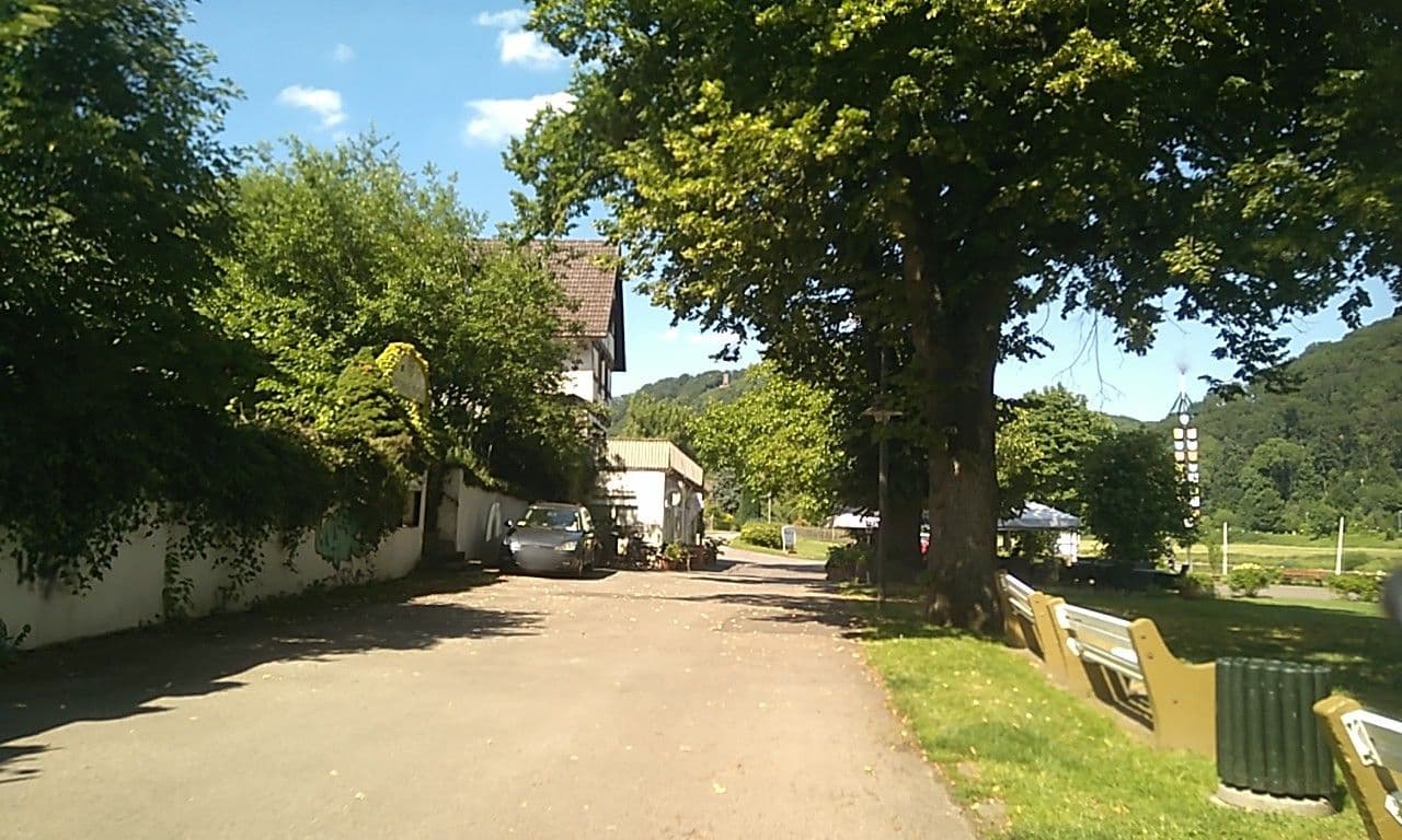 Street view near Weserstuben, Bodenwerder — © laika1 (CC BY-SA · Mapillary)