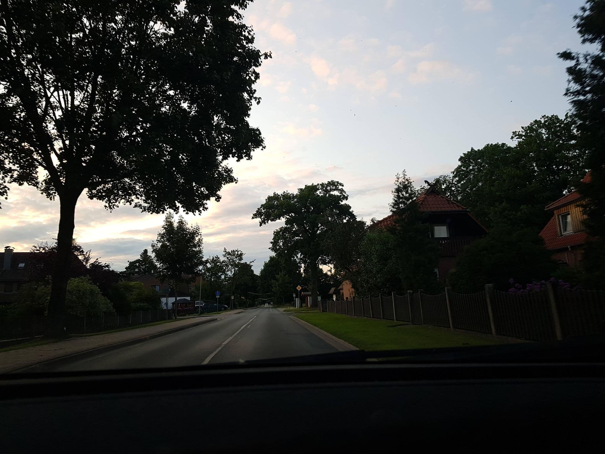 Street view near Hof Carstens, Walsrode — © hotteliene (CC BY-SA · Mapillary)