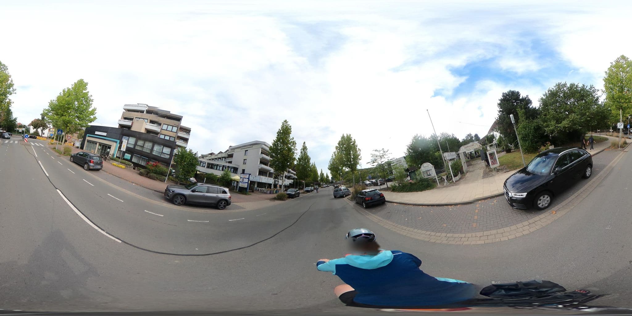 Street view near Convention Hotel, Bad Nenndorf — © Planungsgesellschaft_RV-K (CC BY-SA · Mapillary)