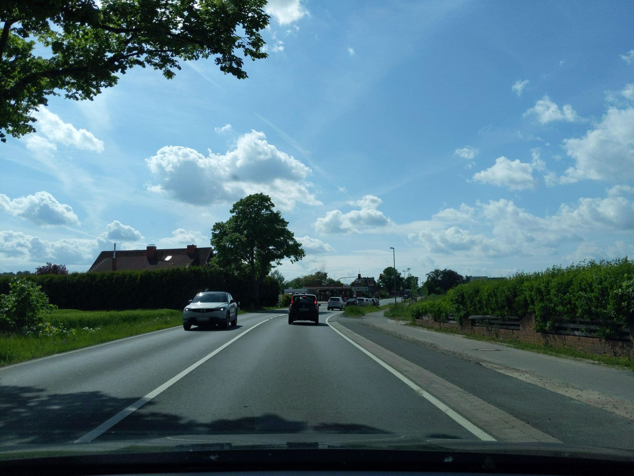 Street view near Dreyer Ingrid Pension, Bad Nenndorf — © littlefool (CC BY-SA · Mapillary)
