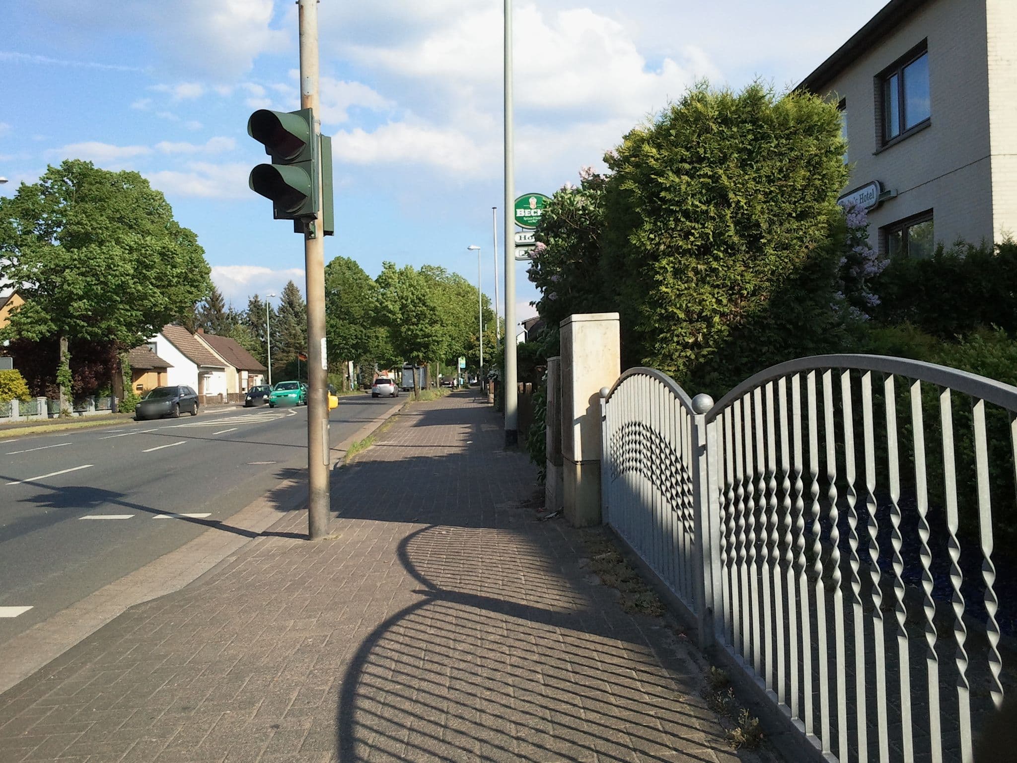 Street view near Daube's Hotel-Garni, Nienburg — © hubert87 (CC BY-SA · Mapillary)