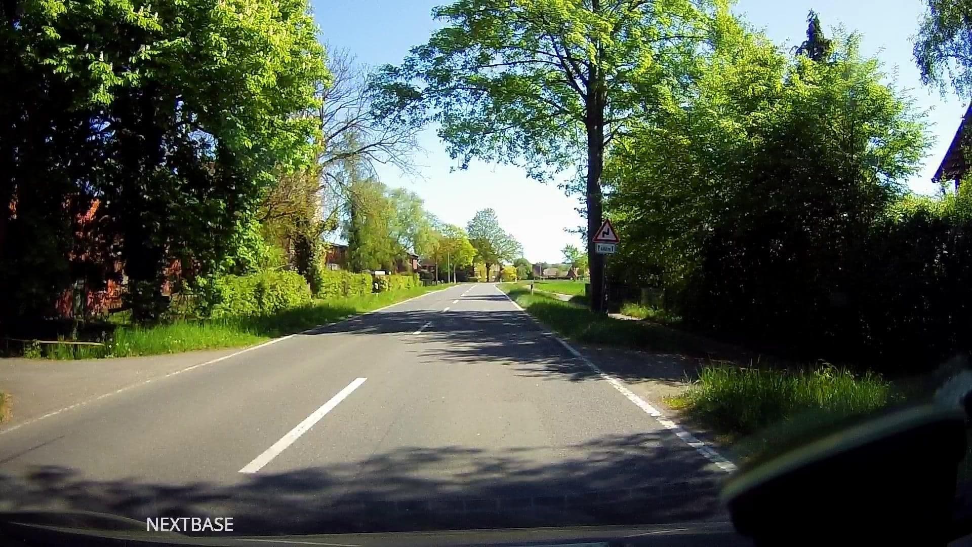 Street view near Schaeferhof Hotel, Seggebruch — © derlipper (CC BY-SA · Mapillary)