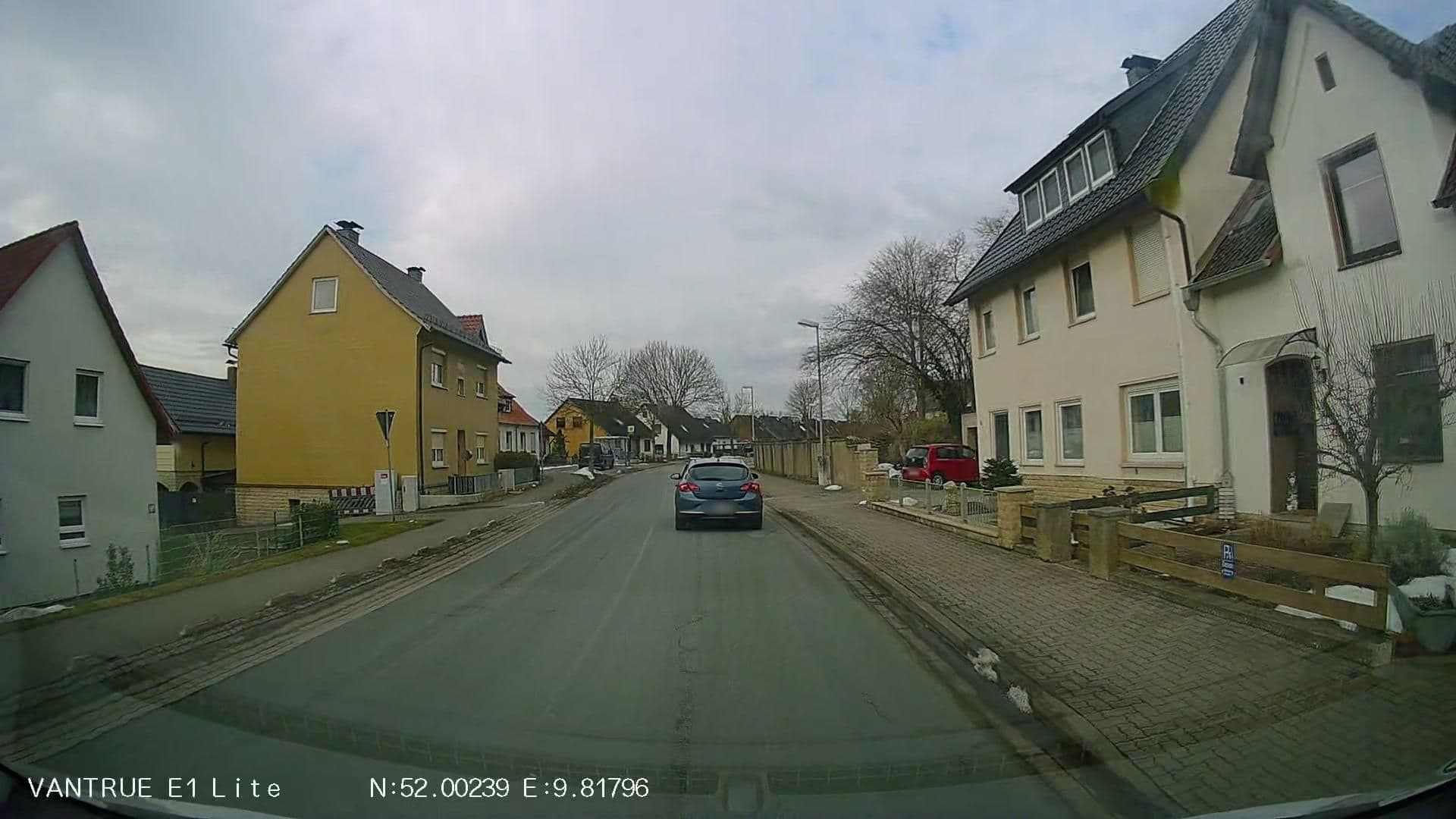 Street view near Knust Lisa, Alfeld — © Hightower- (CC BY-SA · Mapillary)