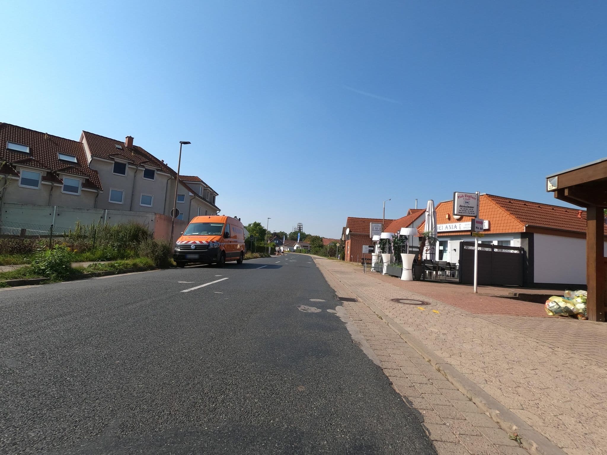 Street view near Pension Messenähe, Familie Auschill, Sarstedt — © Langfahrer (CC BY-SA · Mapillary)