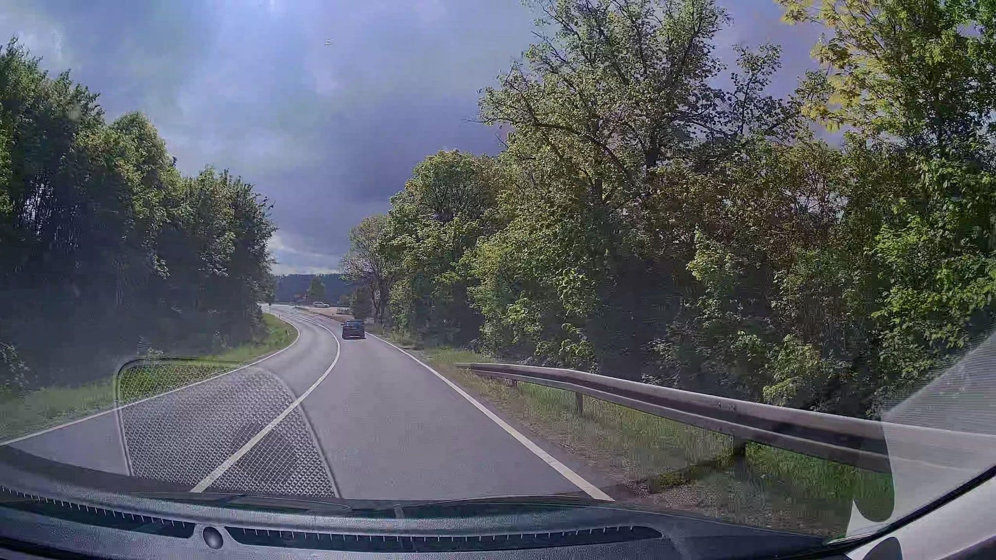 Street view near Freizeithof Hildesheimer Börde, Holle — © StefanS79 (CC BY-SA · Mapillary)