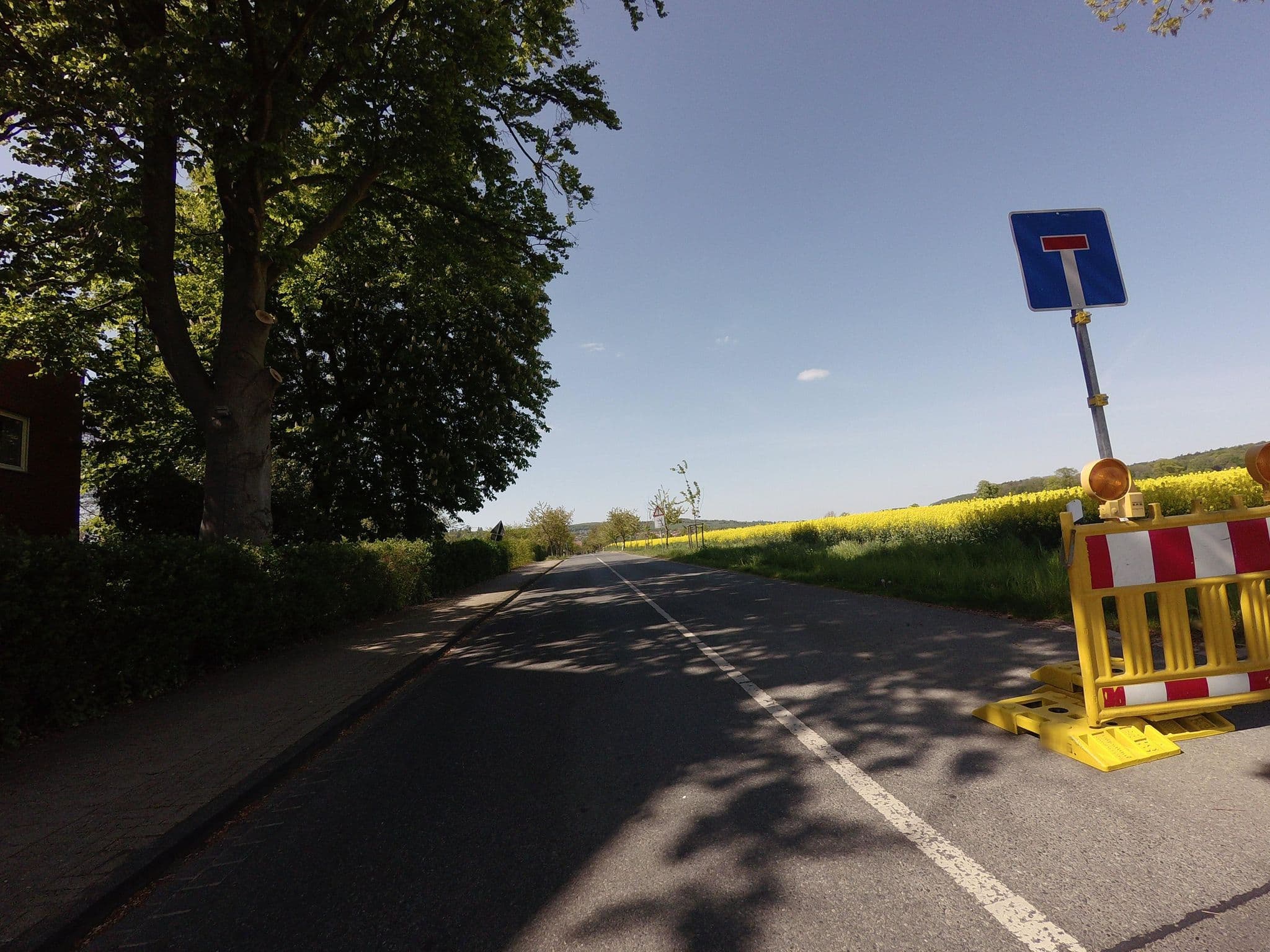 Street view near Hotel und Gaststätte Heidekrug, Diekholzen — © ankeric (CC BY-SA · Mapillary)