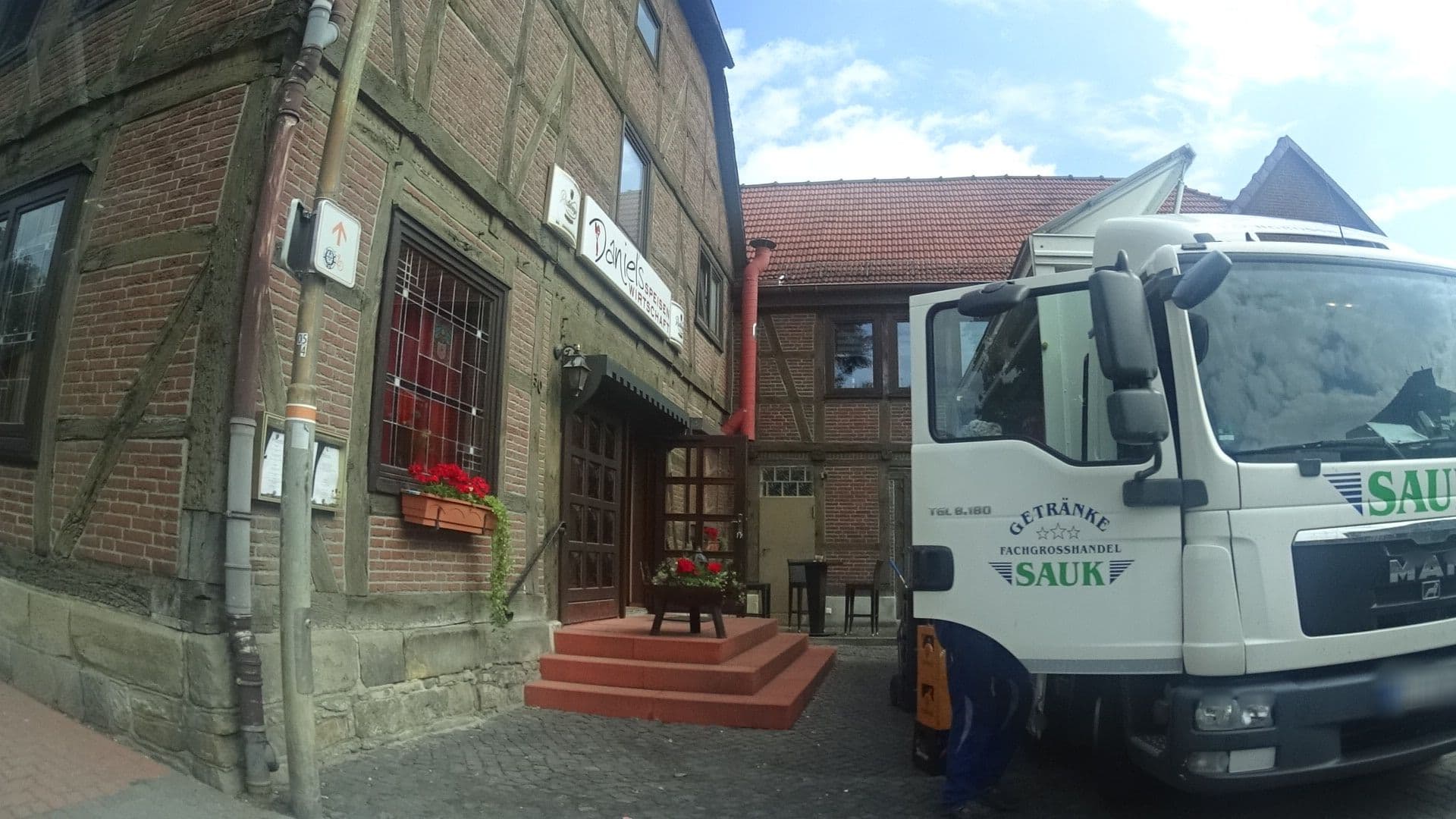 Street view near Gasthof Stamme, Pattensen — © ramap (CC BY-SA · Mapillary)