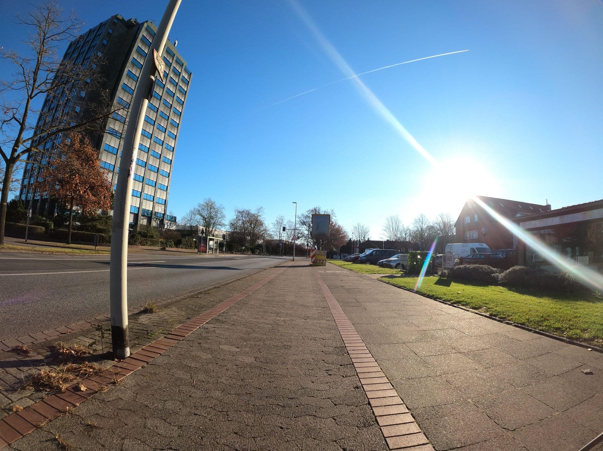 Street view near ACCOR Hotellerie Deutschland GmbH, Heideviertel — © Langfahrer (CC BY-SA · Mapillary)