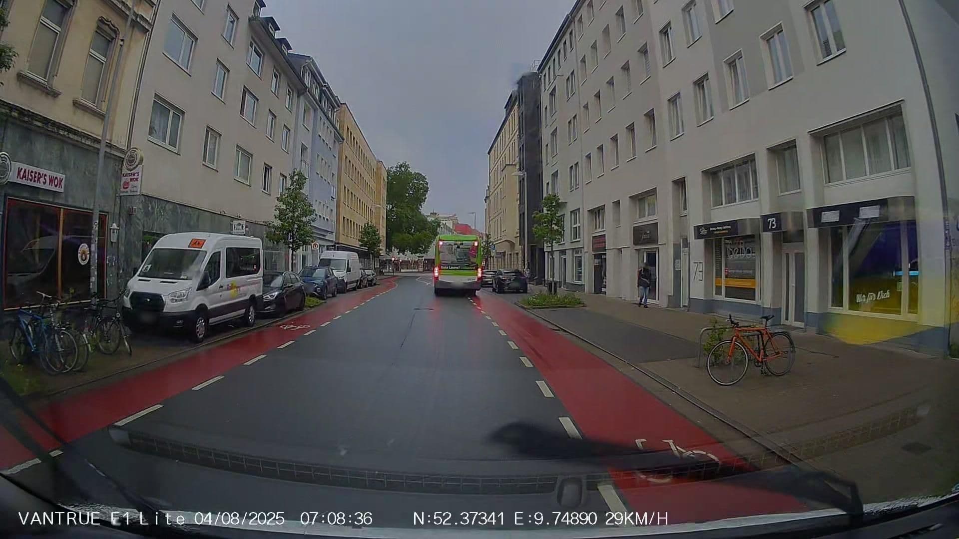 Street view near Ferien-Messewohnungen, Oststadt — © Hightower- (CC BY-SA · Mapillary)
