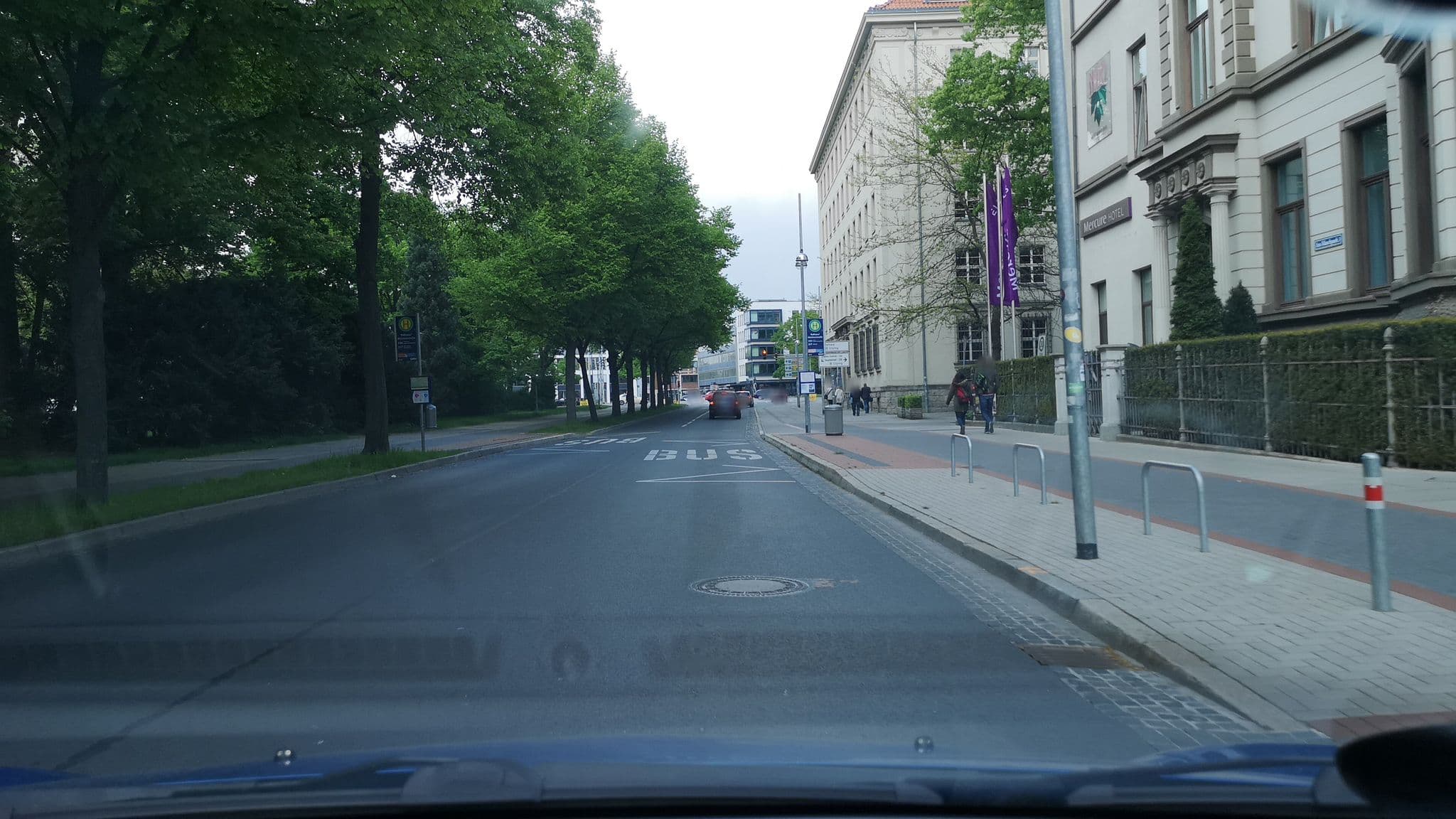 Street view near ACCOR Hotellerie Deutschland GmbH, Hannover — © cageythree (CC BY-SA · Mapillary)