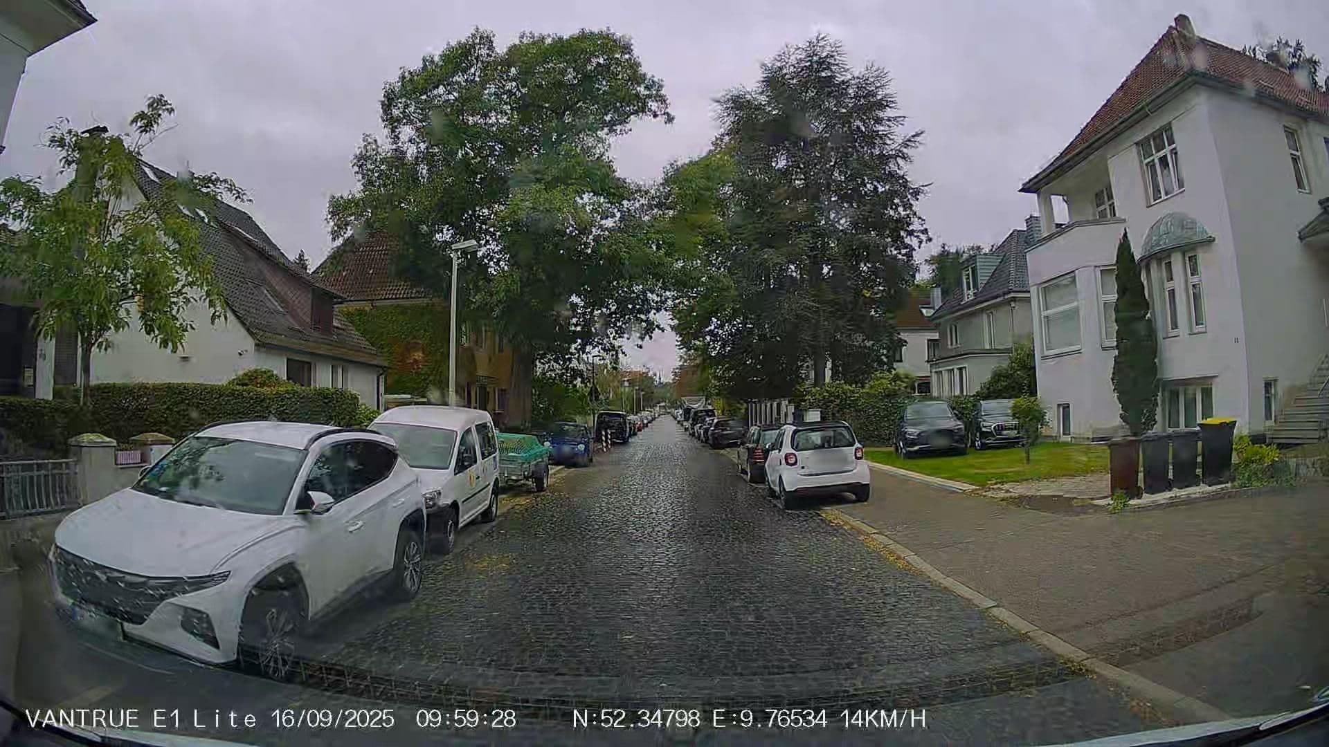Street view near Hotel Eden, Waldhausen — © Hightower- (CC BY-SA · Mapillary)
