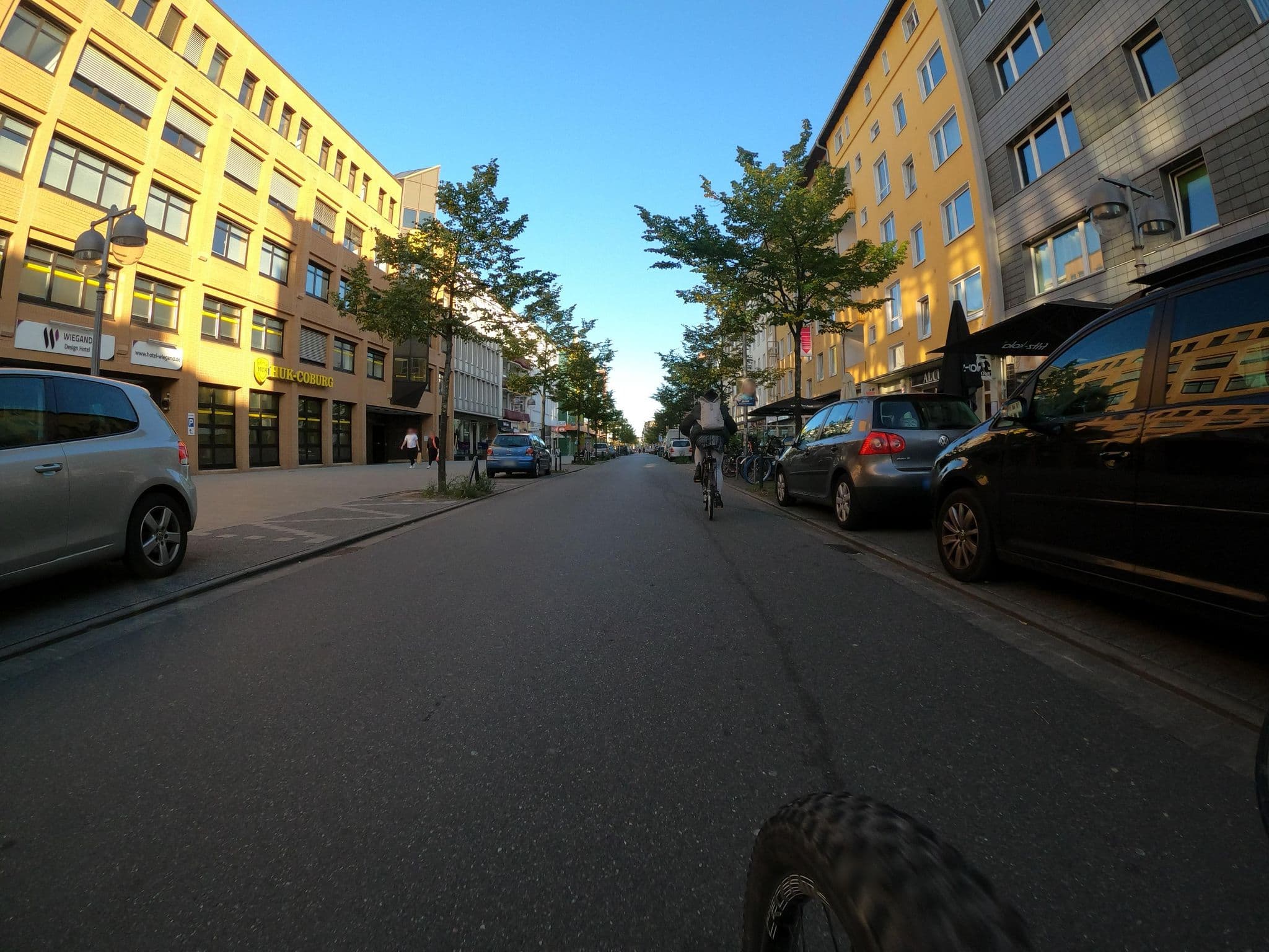 Street view near Hotel Alpha Tirol Hannover, Calenberger Neustadt — © Langfahrer (CC BY-SA · Mapillary)