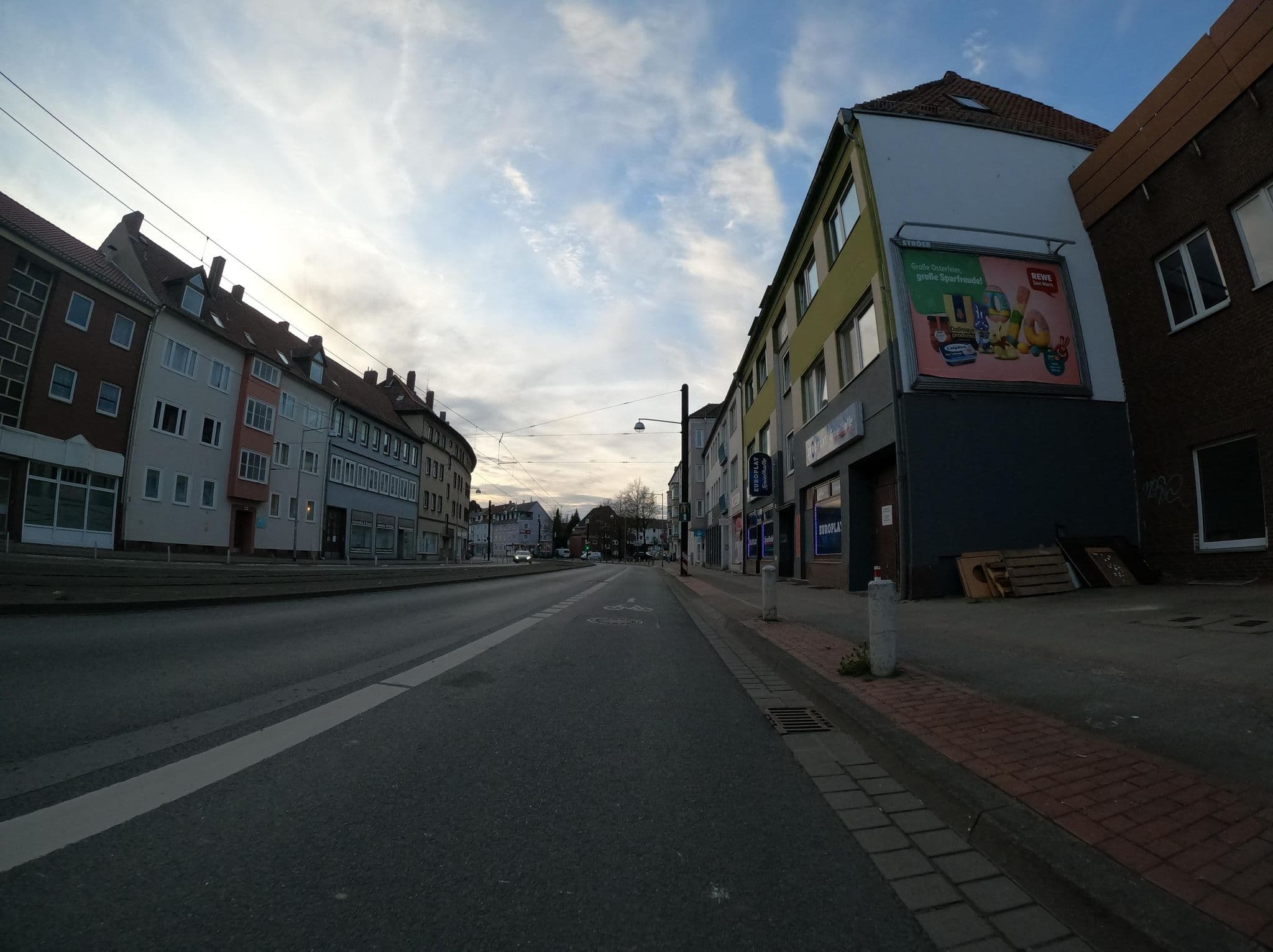 Street view near Die Frivole Kneipe, Wülfel — © Langfahrer (CC BY-SA · Mapillary)