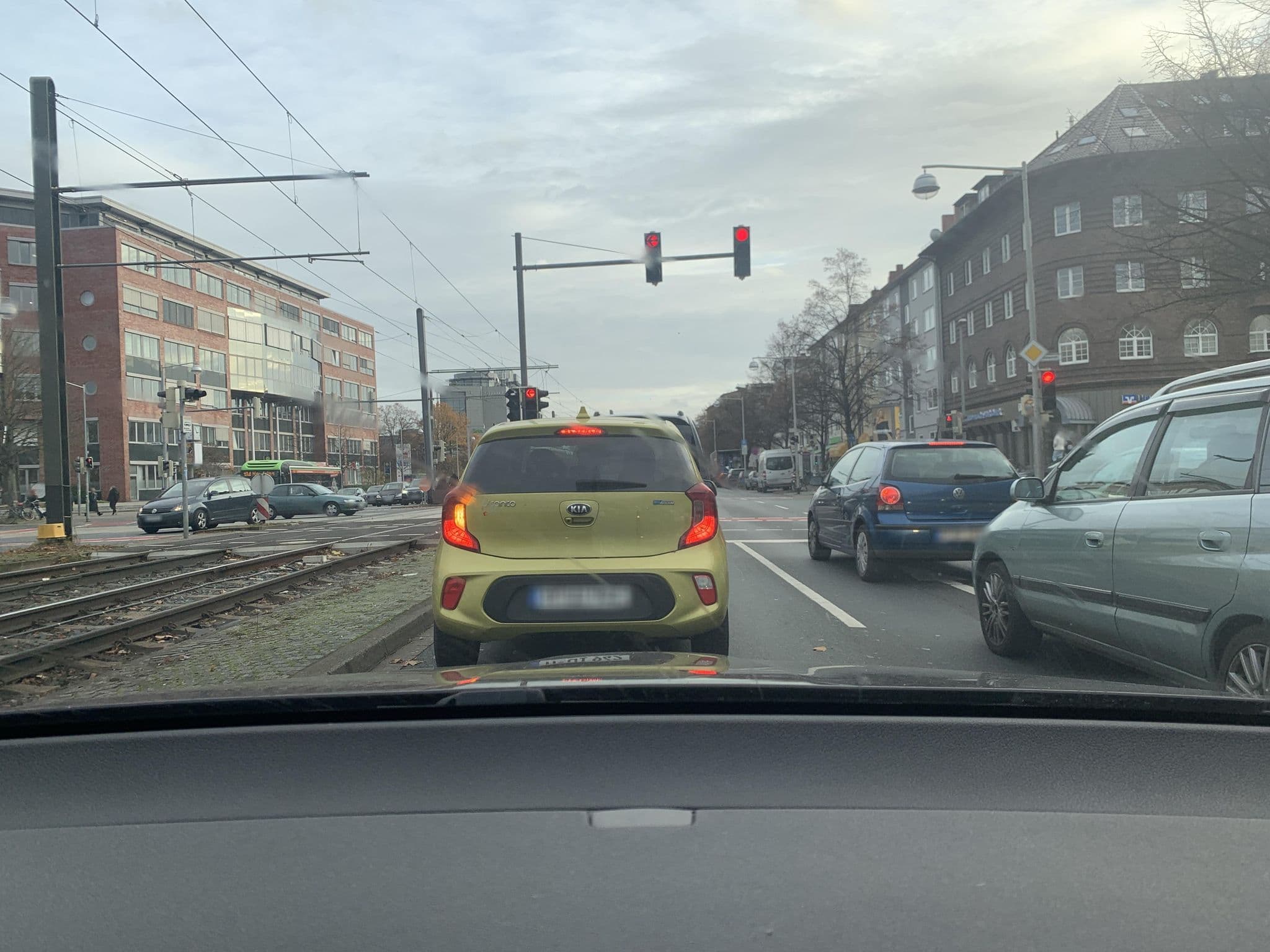 Street view near Haus Apportin, Döhren — © HalLi (CC BY-SA · Mapillary)
