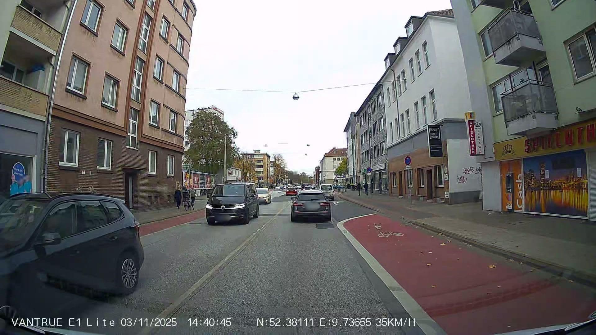 Street view near Hr Hotel Hannover, Oststadt — © Hightower- (CC BY-SA · Mapillary)