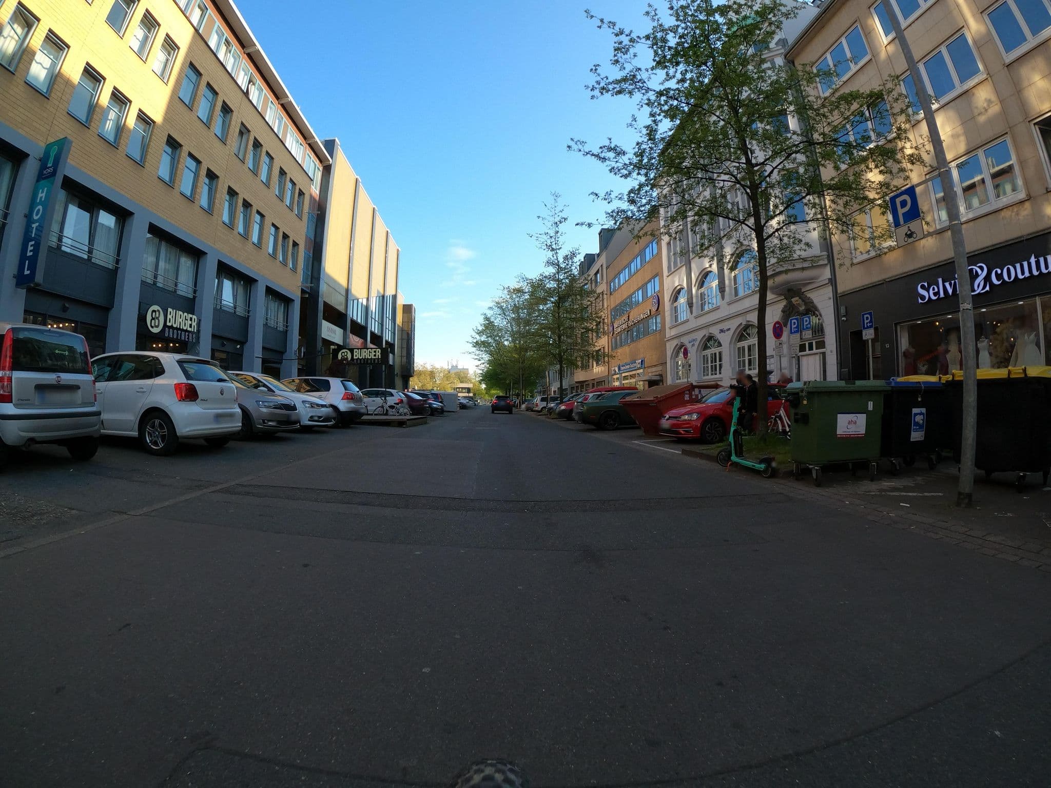 Street view near Best Western Hotel Hannover-City, Oststadt — © Langfahrer (CC BY-SA · Mapillary)