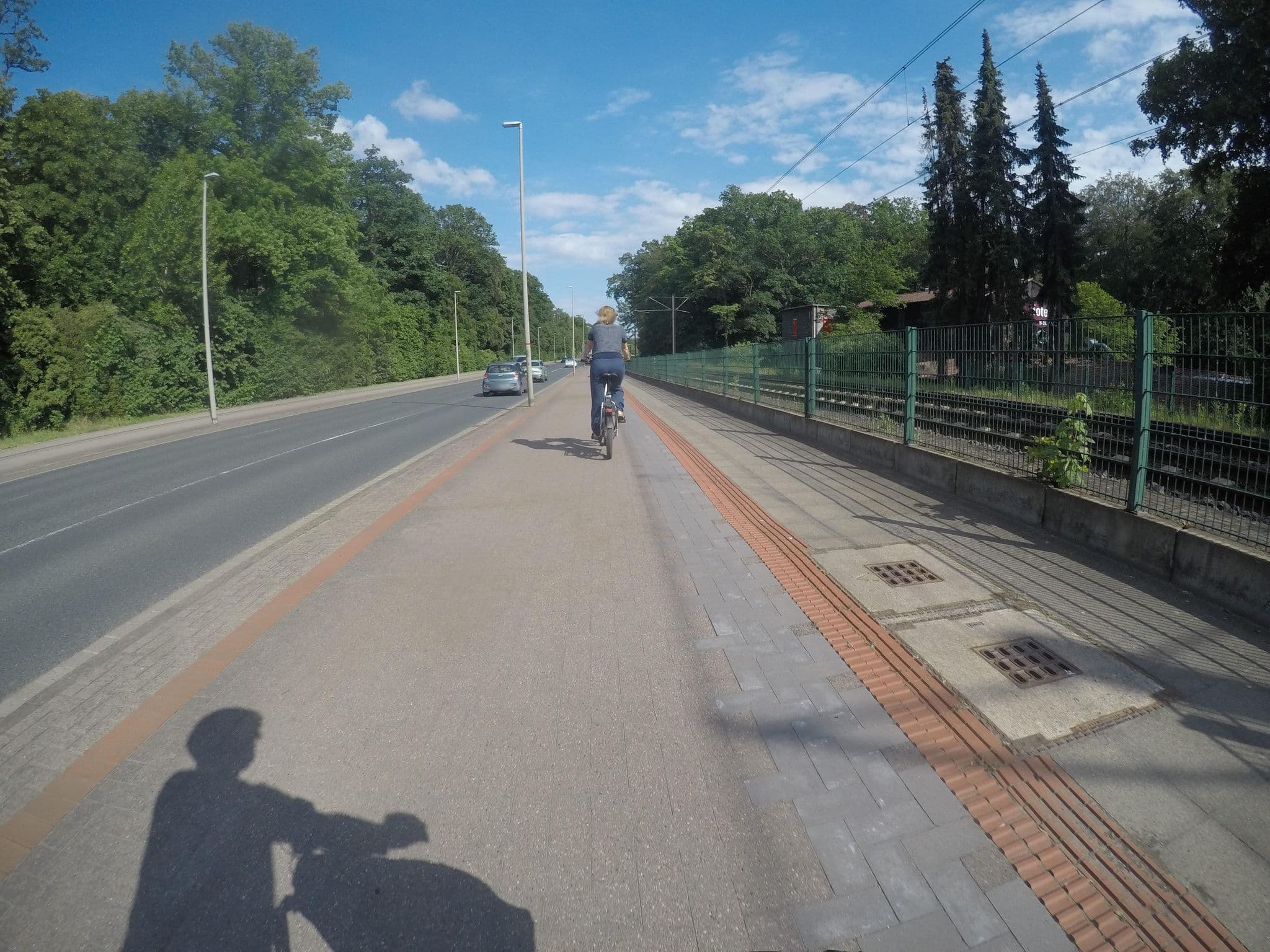 Street view near Bischofshol Hotel & Waldwirtschaft, Bult — © mfa (CC BY-SA · Mapillary)