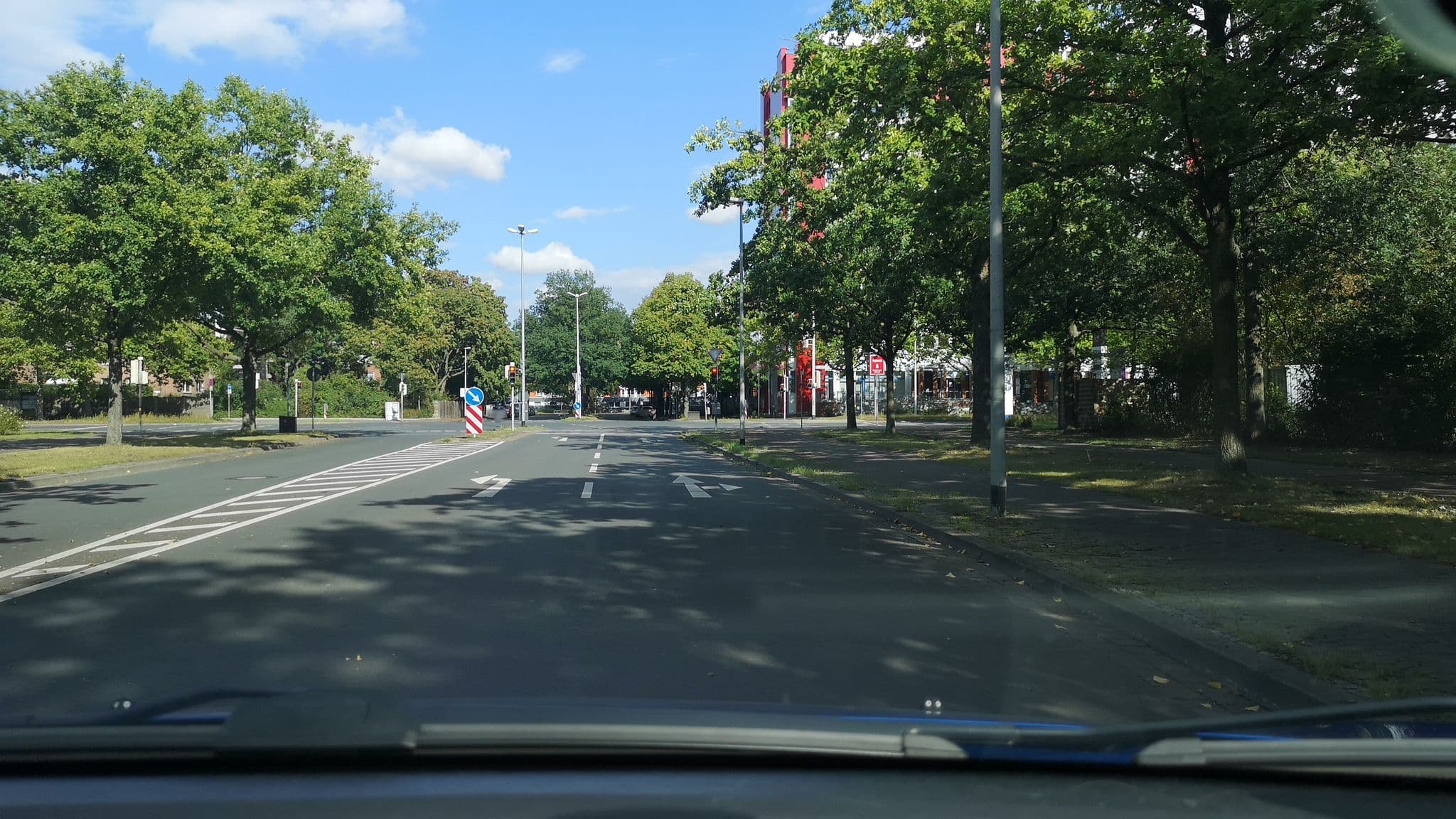 Street view near ibis Hannover Medical Park, Heideviertel — © cageythree (CC BY-SA · Mapillary)