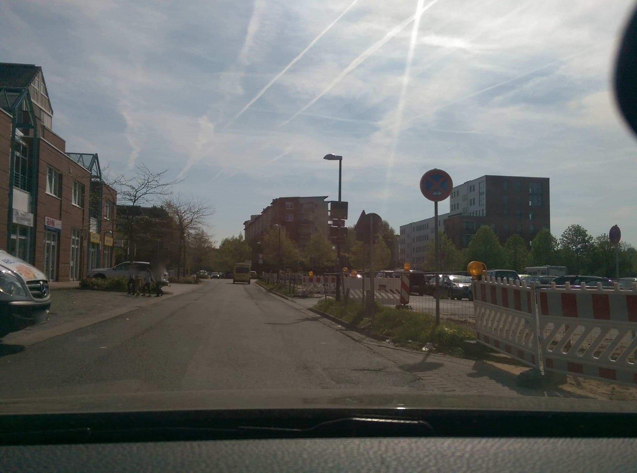Street view near Quality Hotel Reservation Deutschland GmbH, Langenhagen — © live (CC BY-SA · Mapillary)