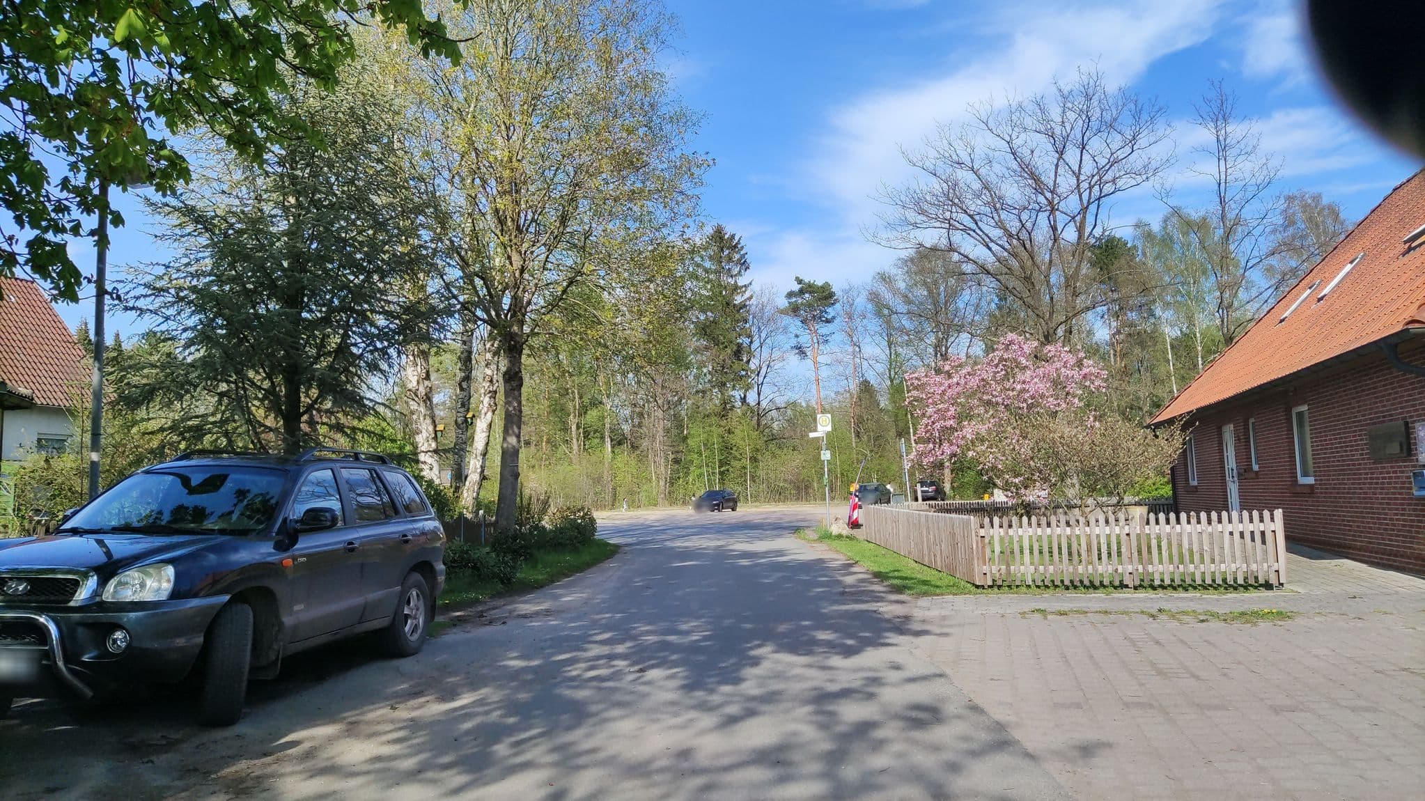 Street view near Ferienwohnungen Tewes, Hermannsburg — © hotteliene (CC BY-SA · Mapillary)