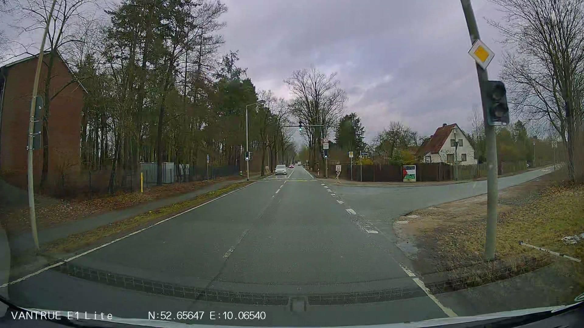 Street view near Ringhotel Celler Tor, Celle — © Hightower- (CC BY-SA · Mapillary)