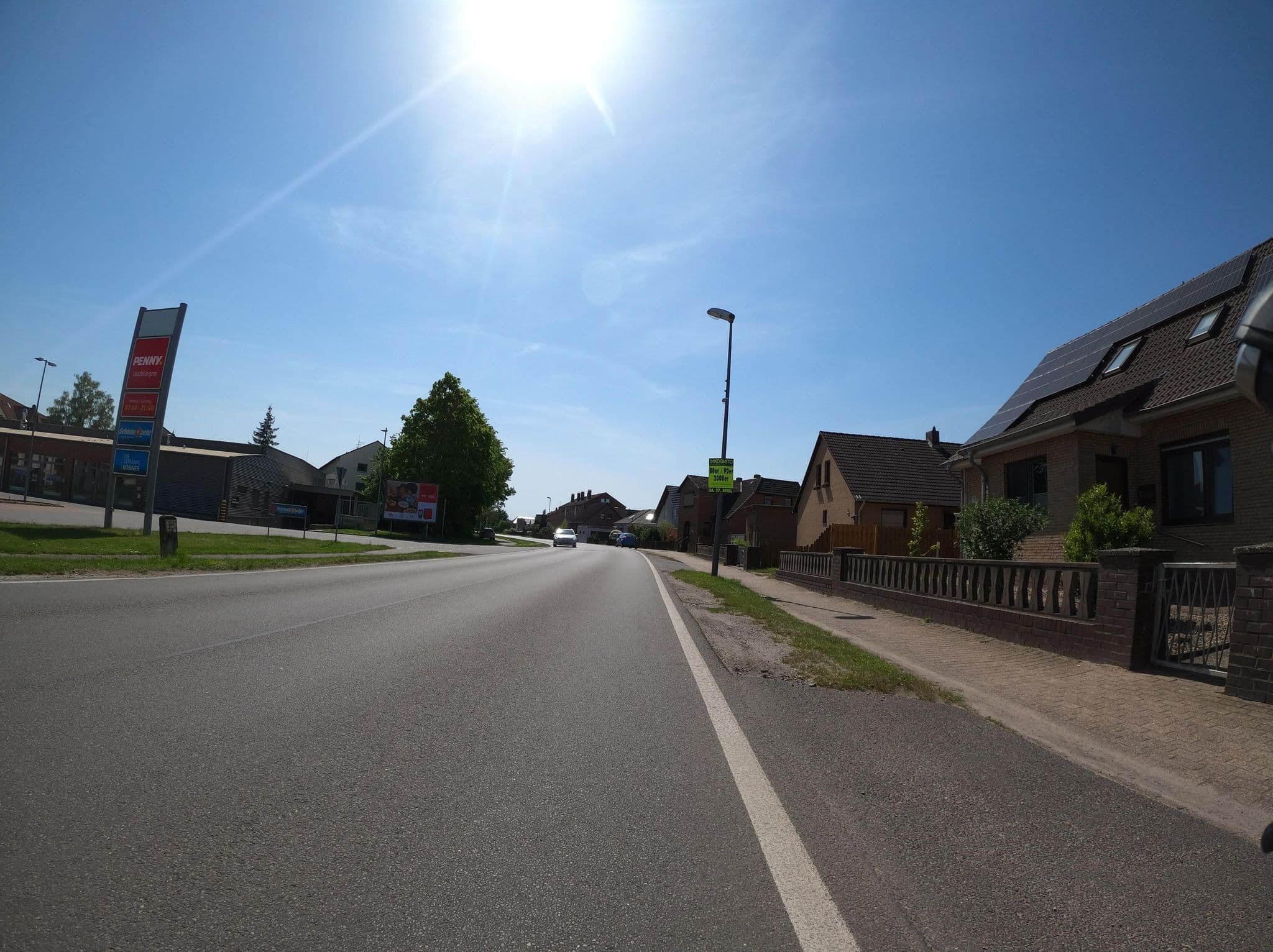 Street view near Gästehaus Schaper, Wathlingen — © Langfahrer (CC BY-SA · Mapillary)