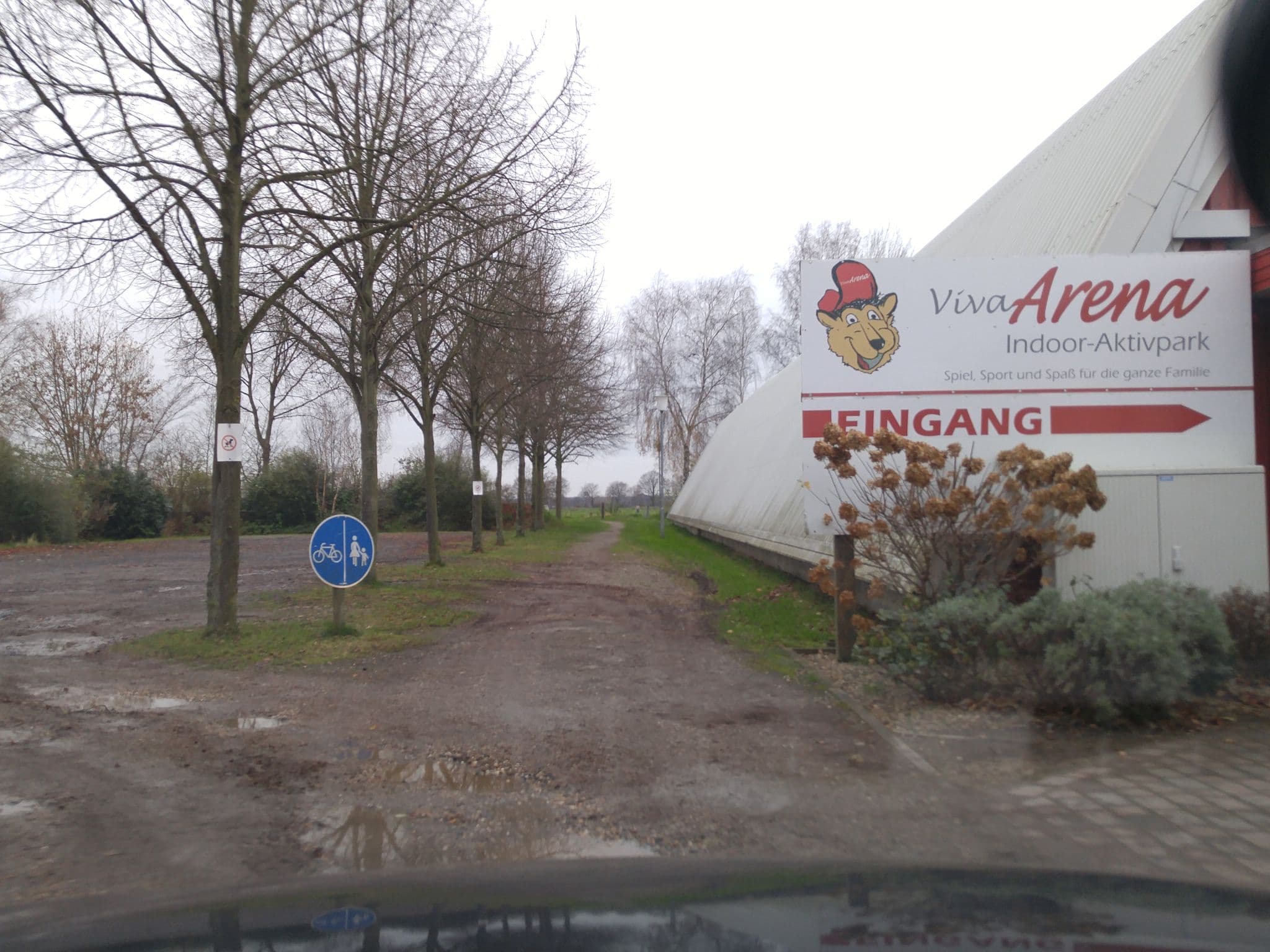 Street view near Viva Bröckel, Eicklingen — © changchun1 (CC BY-SA · Mapillary)