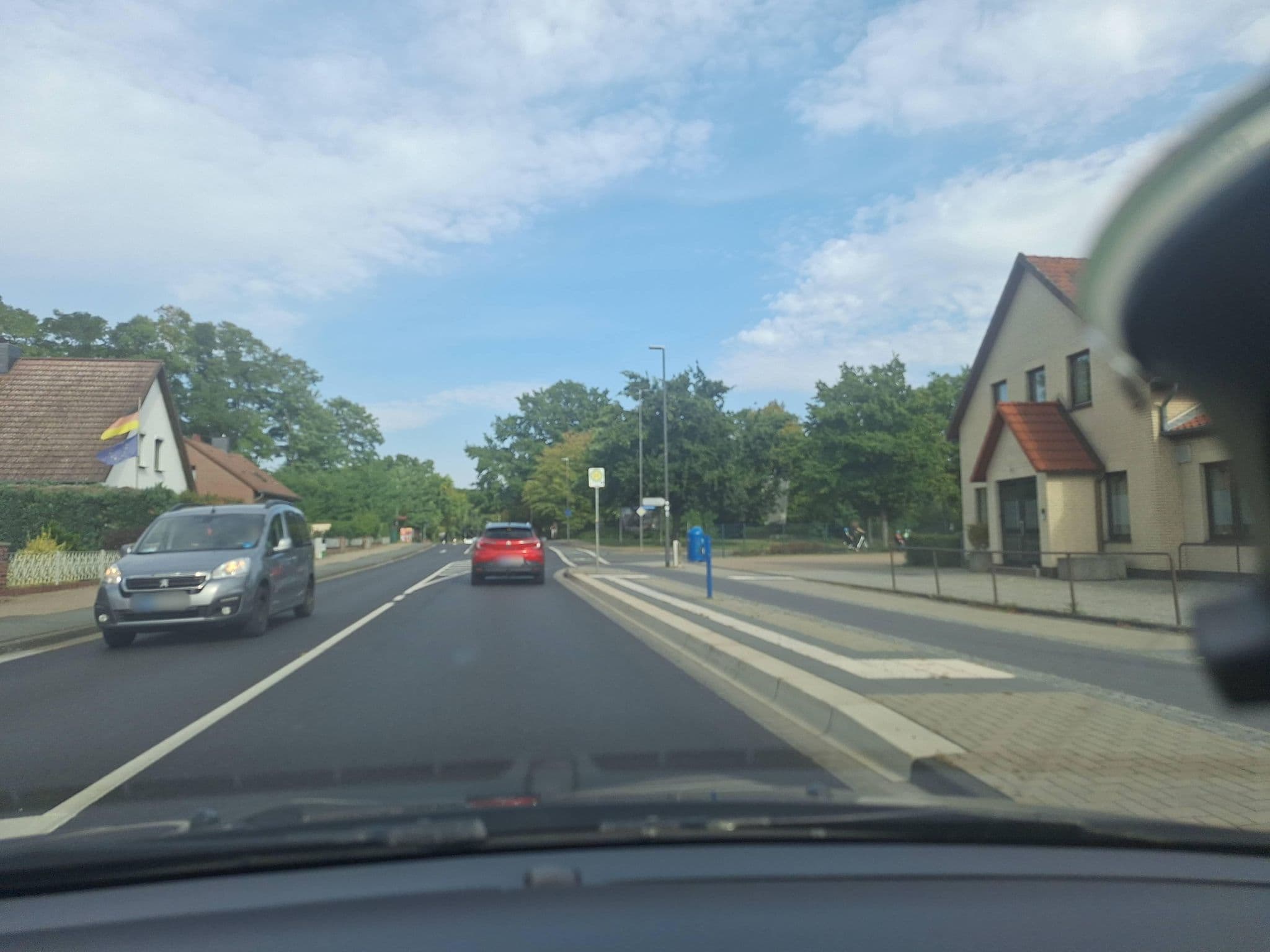 Street view near Hotel Schnarr, Hambühren — © Langfahrer (CC BY-SA · Mapillary)