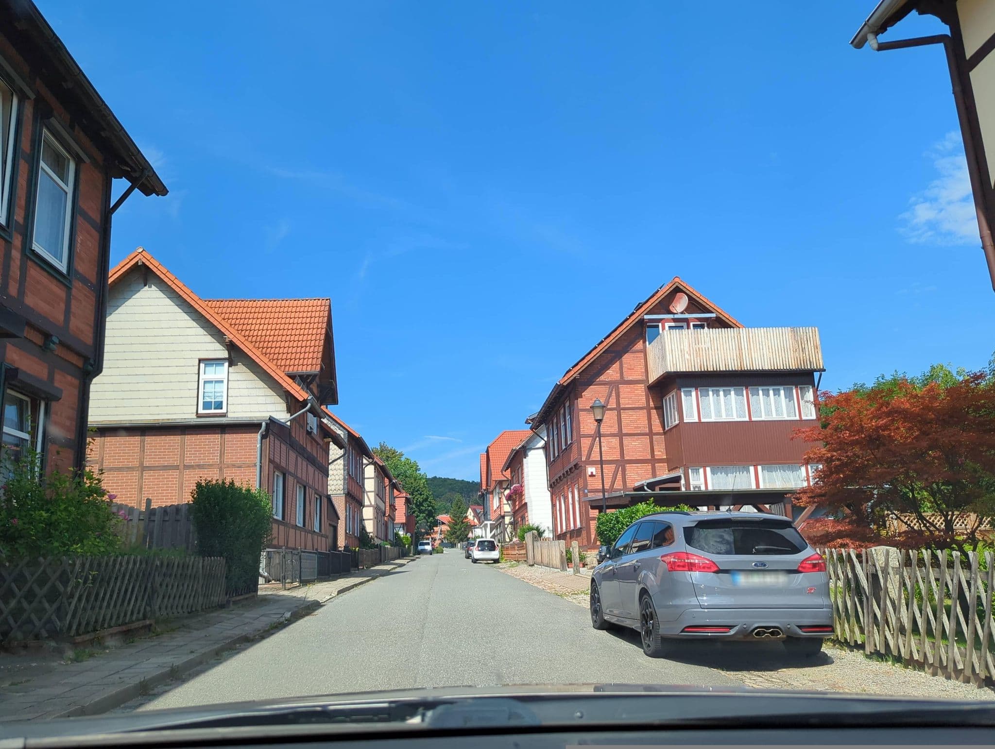 Street view near Ferienwohnungen Regina, Ilsenburg — © AlexSpritze (CC BY-SA · Mapillary)