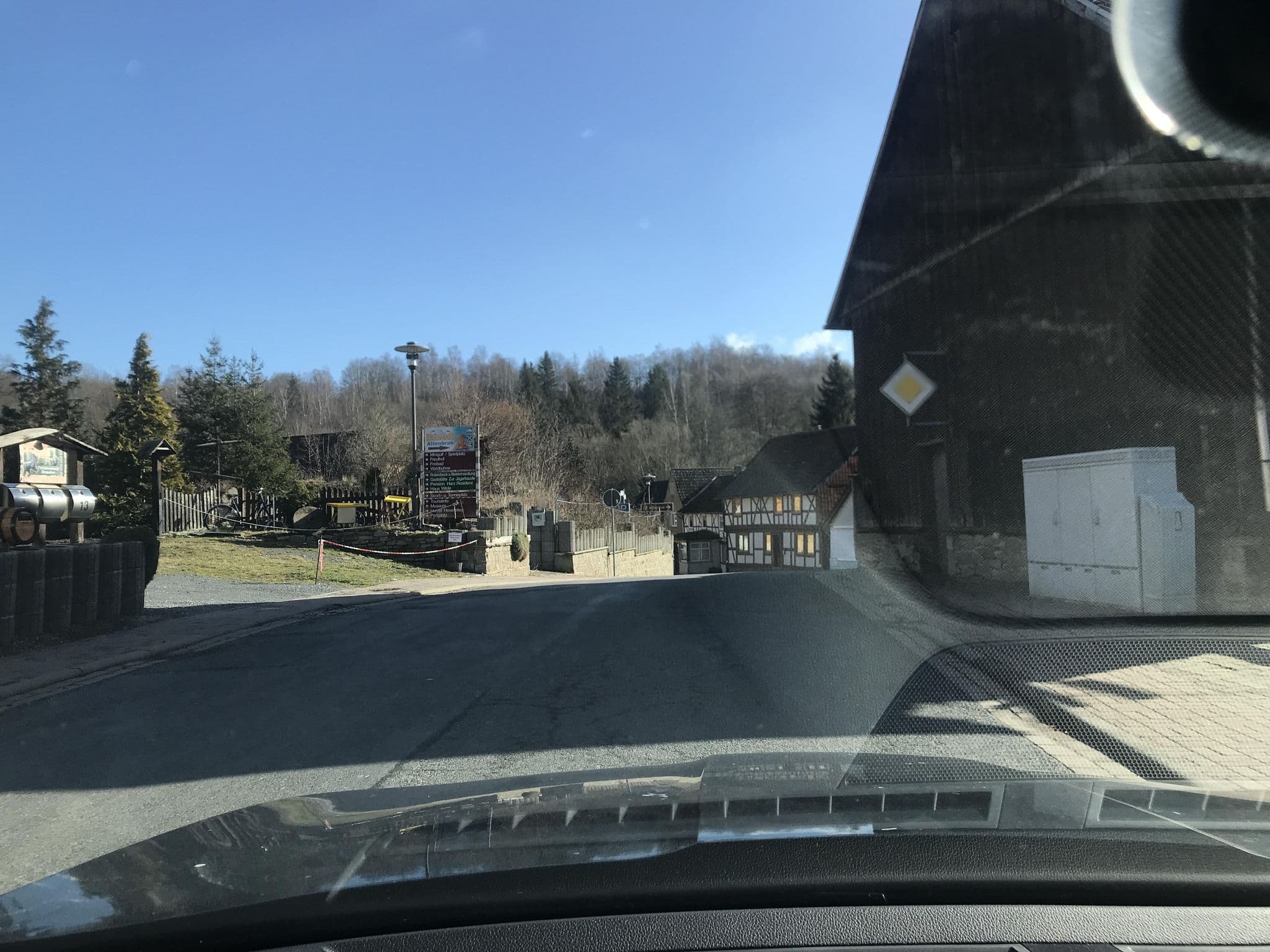 Street view near Alte Forsterei, Hüttenrode — © surveyor99 (CC BY-SA · Mapillary)
