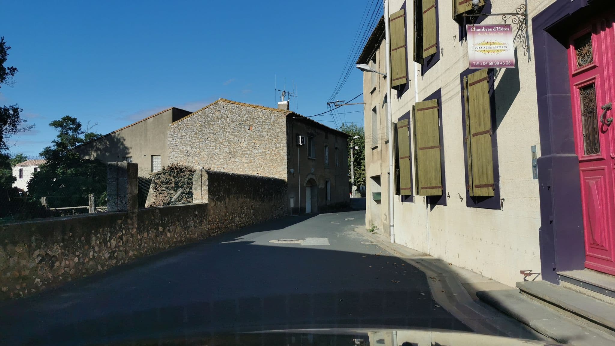 Street view near Domaine des Agnelles, Canet — © percherie (CC BY-SA · Mapillary)
