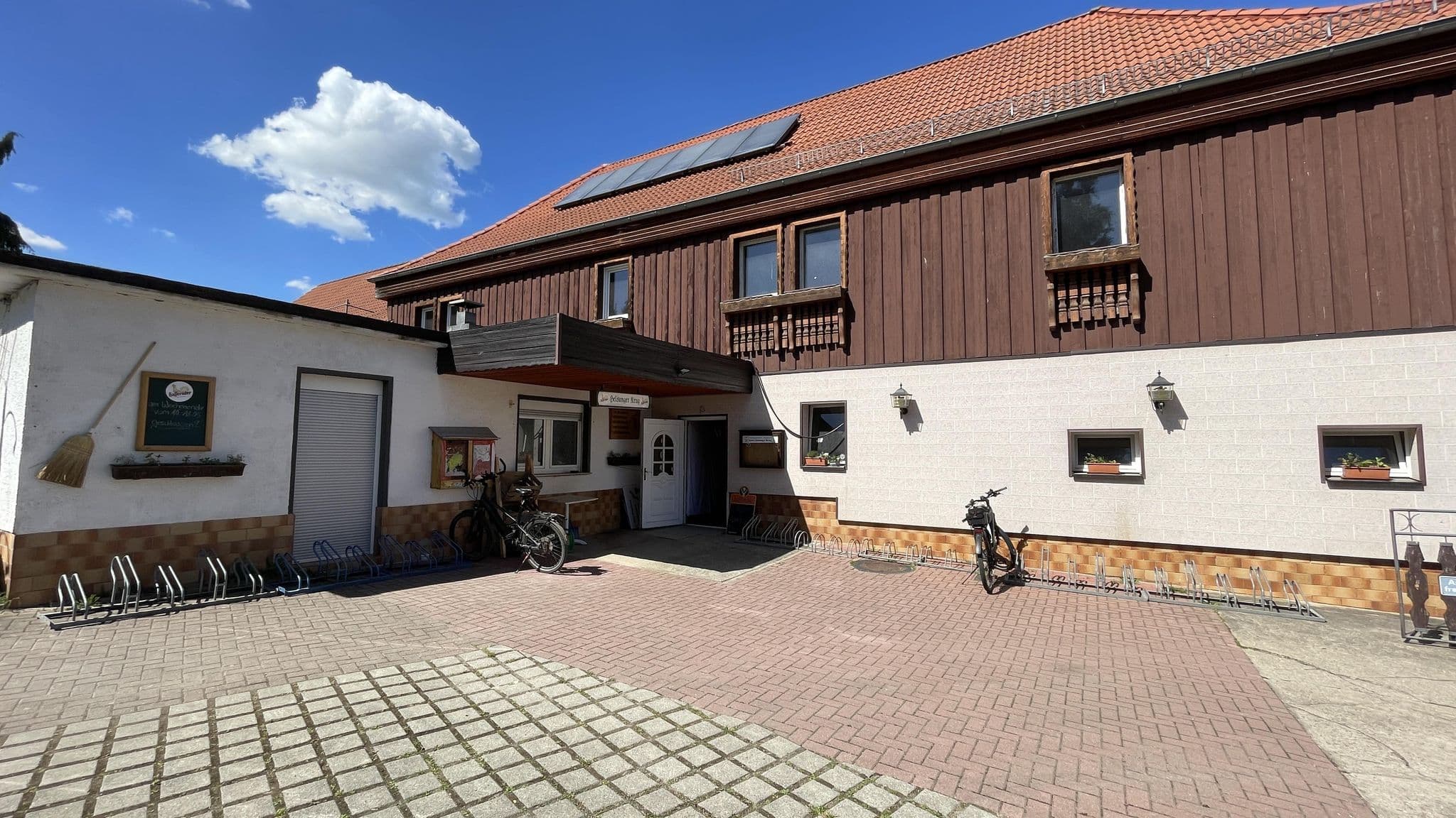 Street view near Helsunger Krug, Timmenrode — © surveyor99 (CC BY-SA · Mapillary)