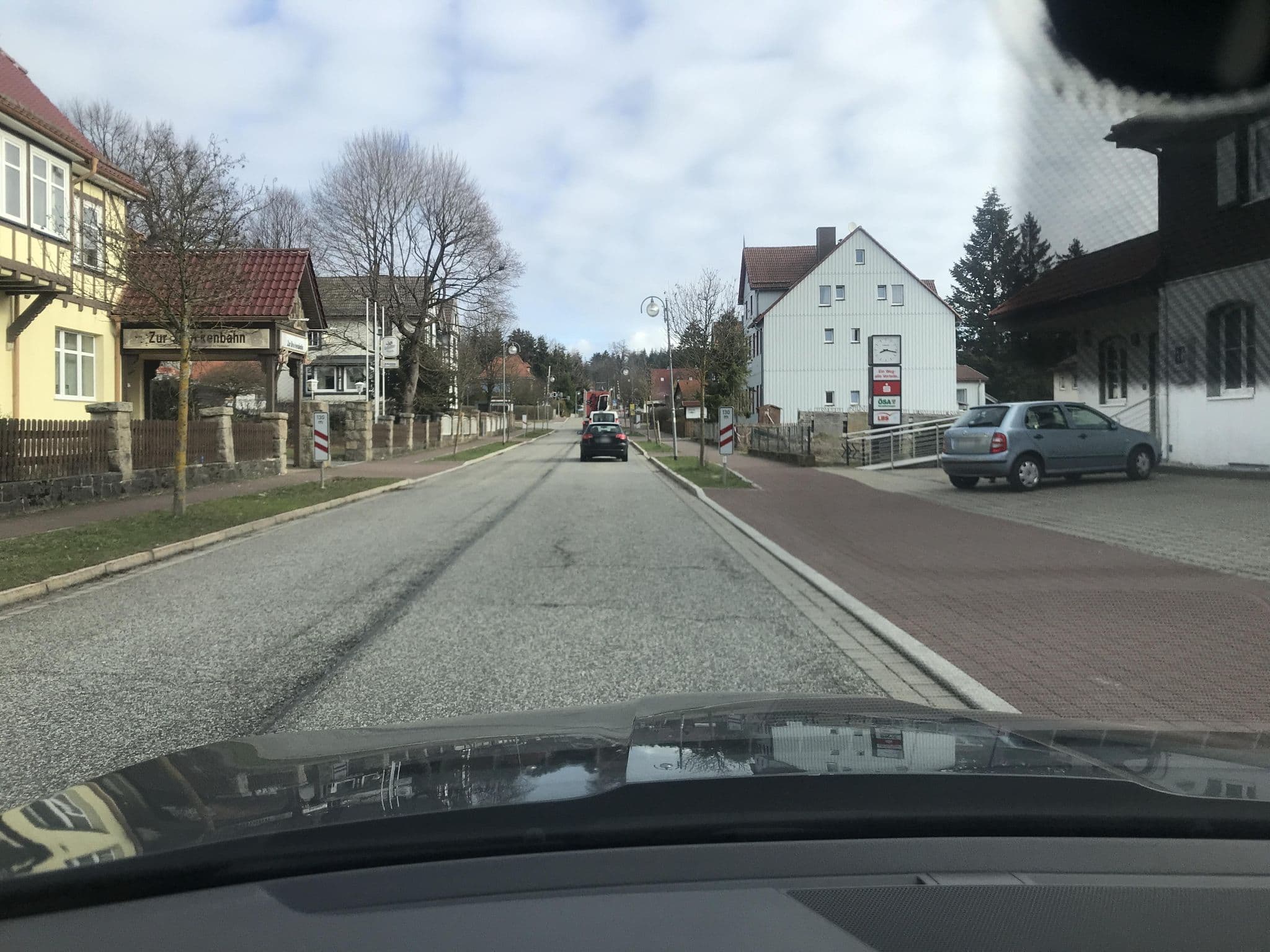 Street view near Hotel Zur Brockenbahn, Benneckenstein — © surveyor99 (CC BY-SA · Mapillary)
