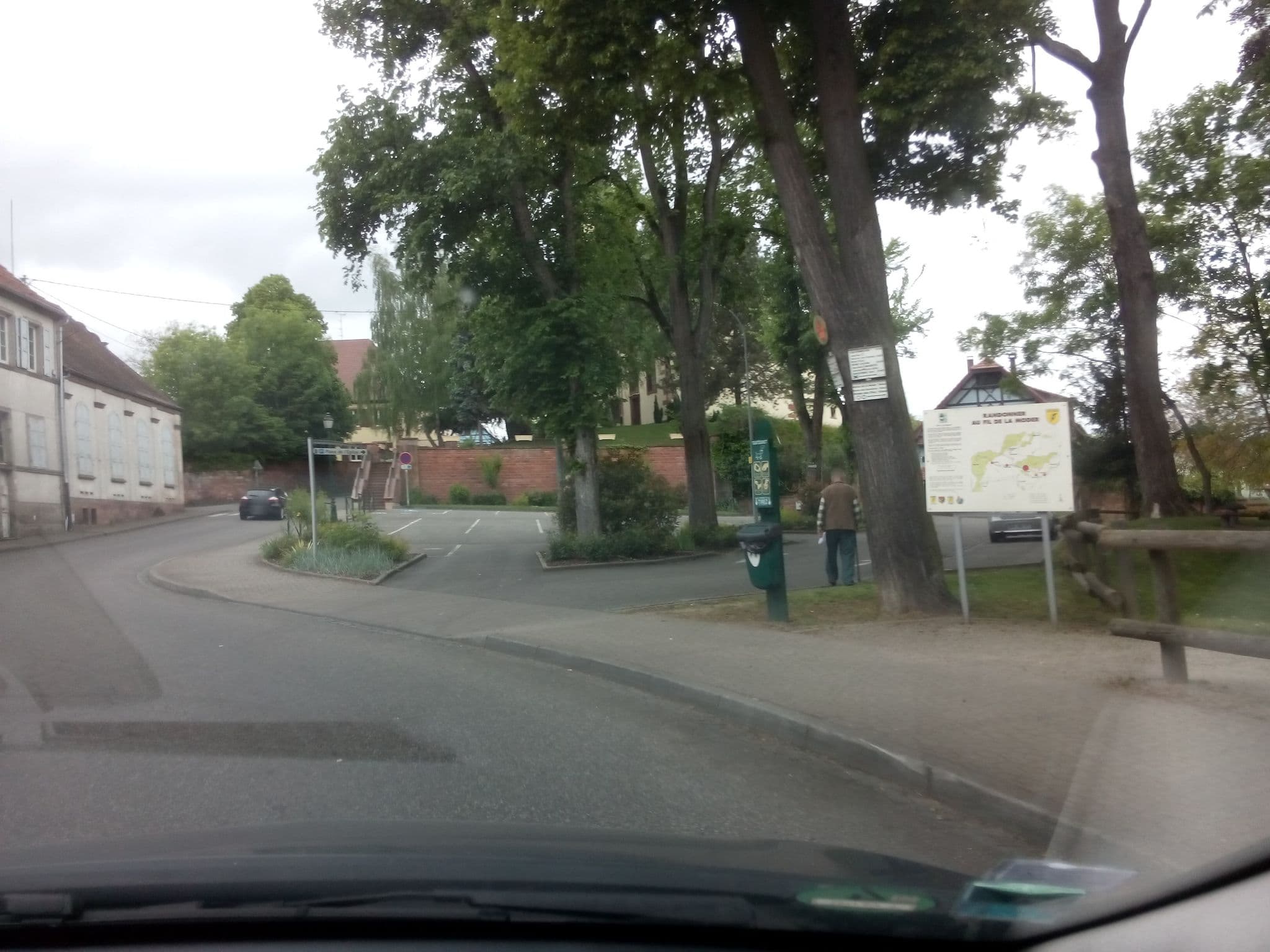 Street view near Aire de camping-car de Bischwiller, Bischwiller — © jibec (CC BY-SA · Mapillary)